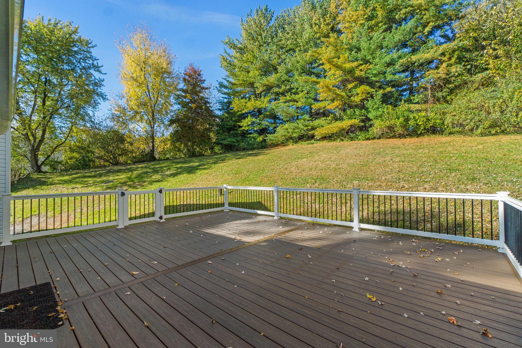 WALNUT HILL - Residential