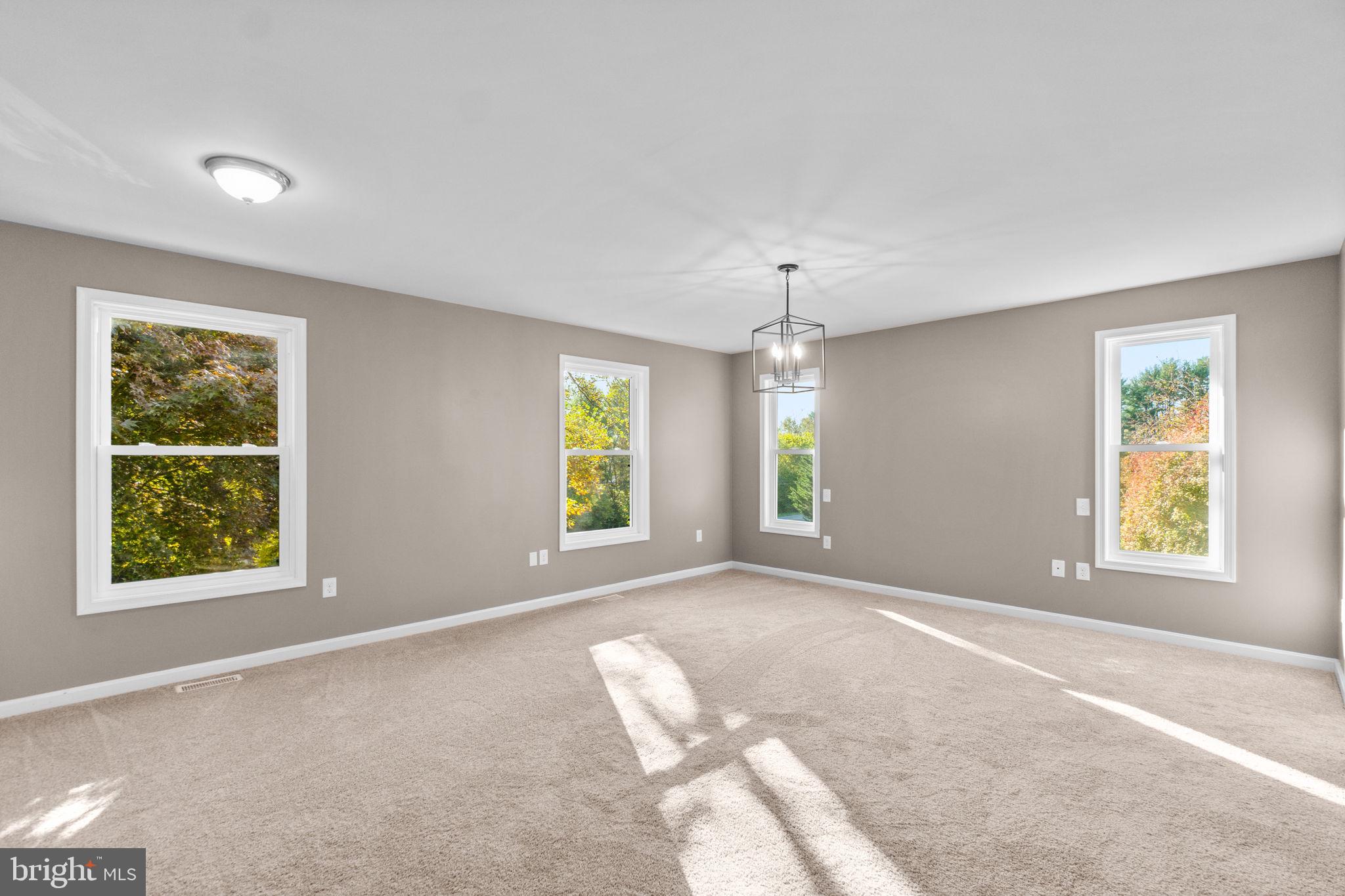 WALNUT HILL - Residential