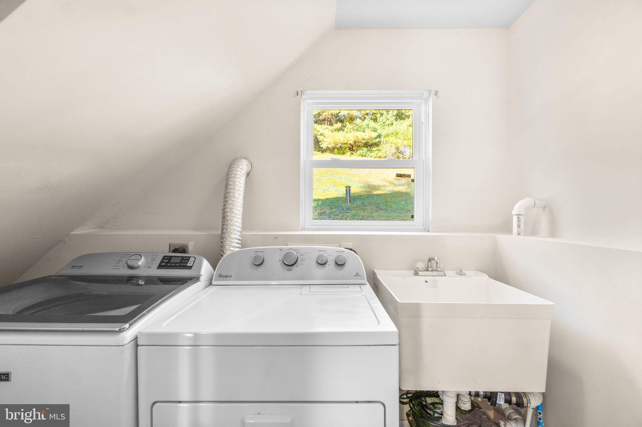 WALNUT HILL - Residential