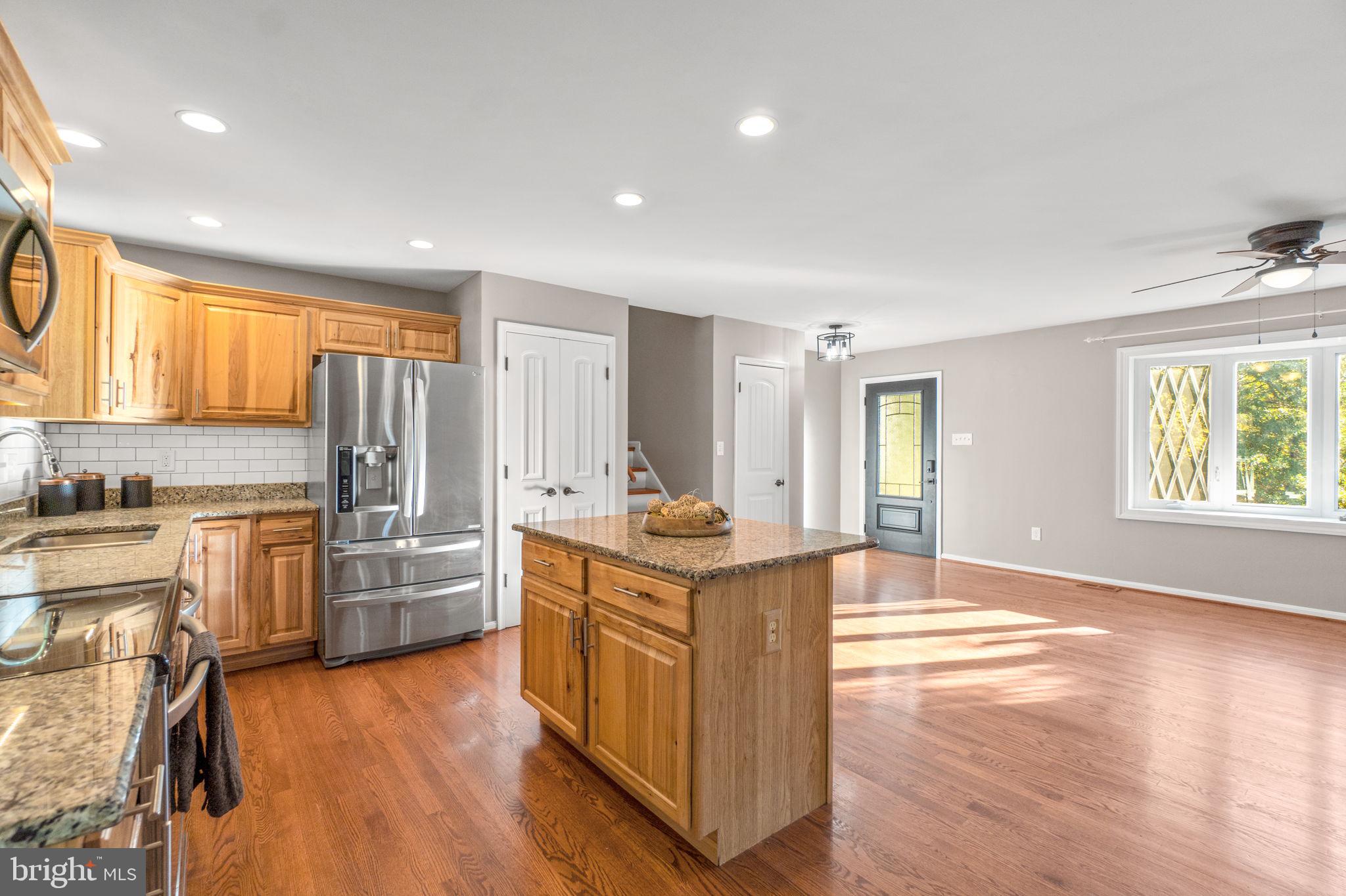 WALNUT HILL - Residential