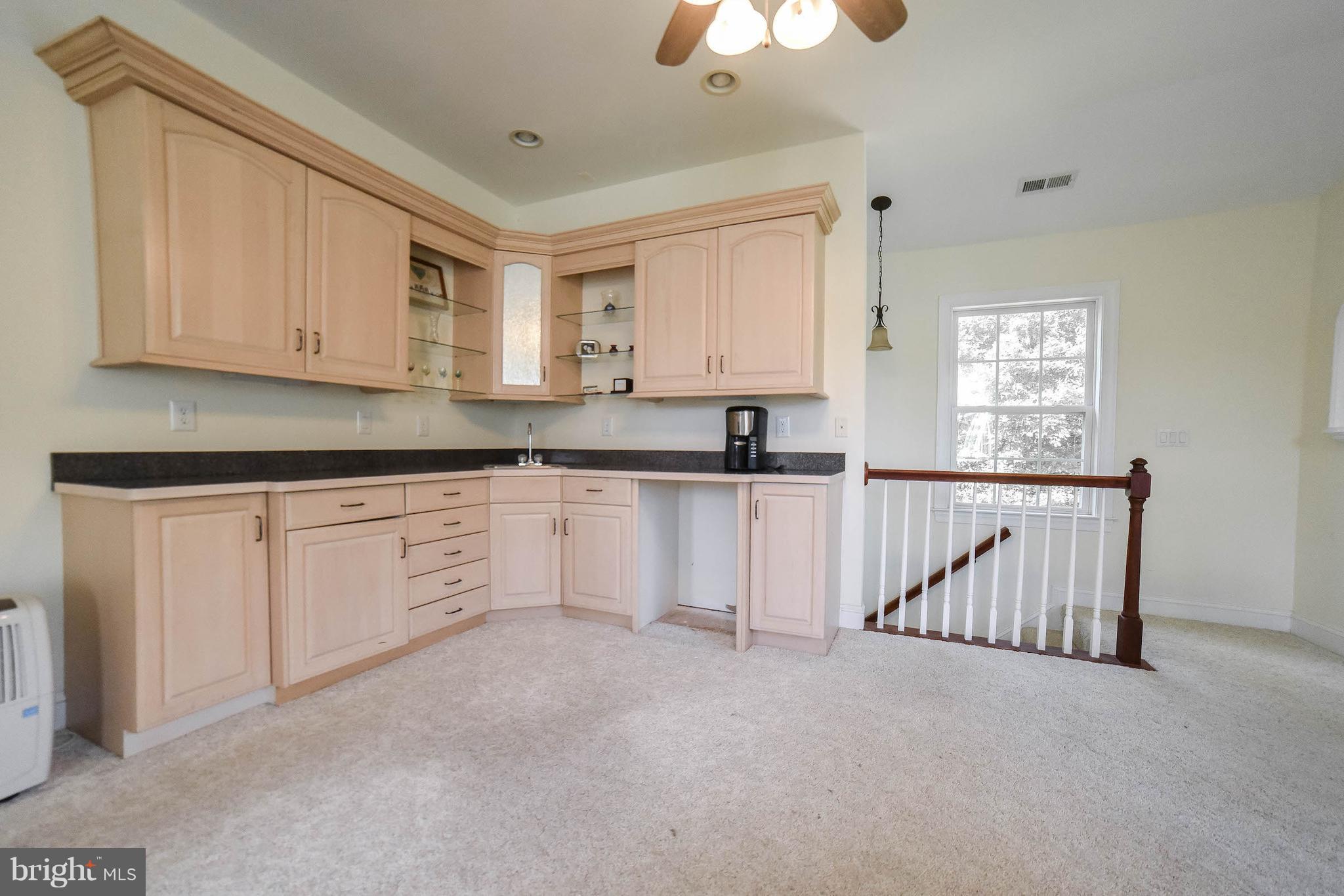 LEACHBURG - Residential