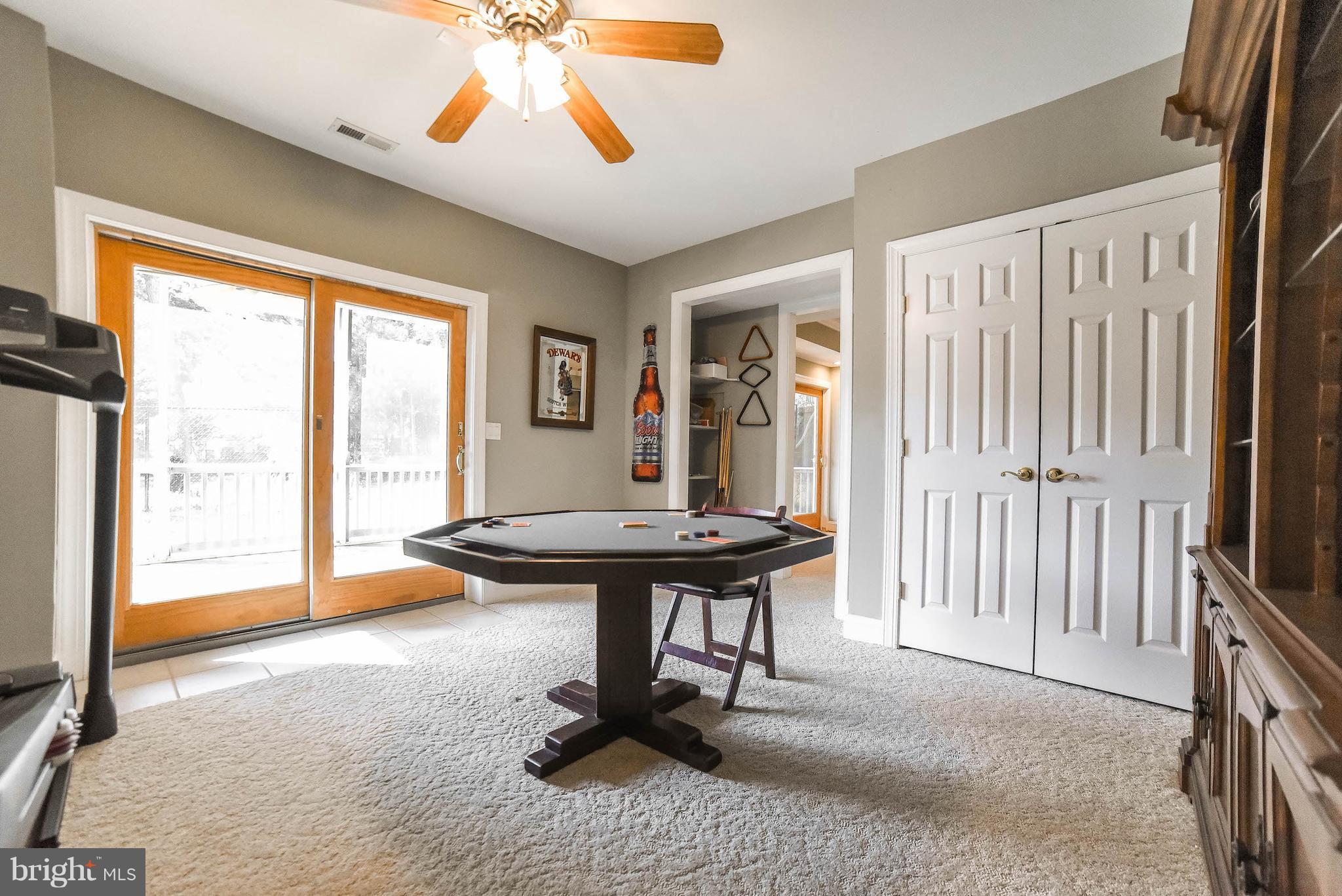 LEACHBURG - Residential