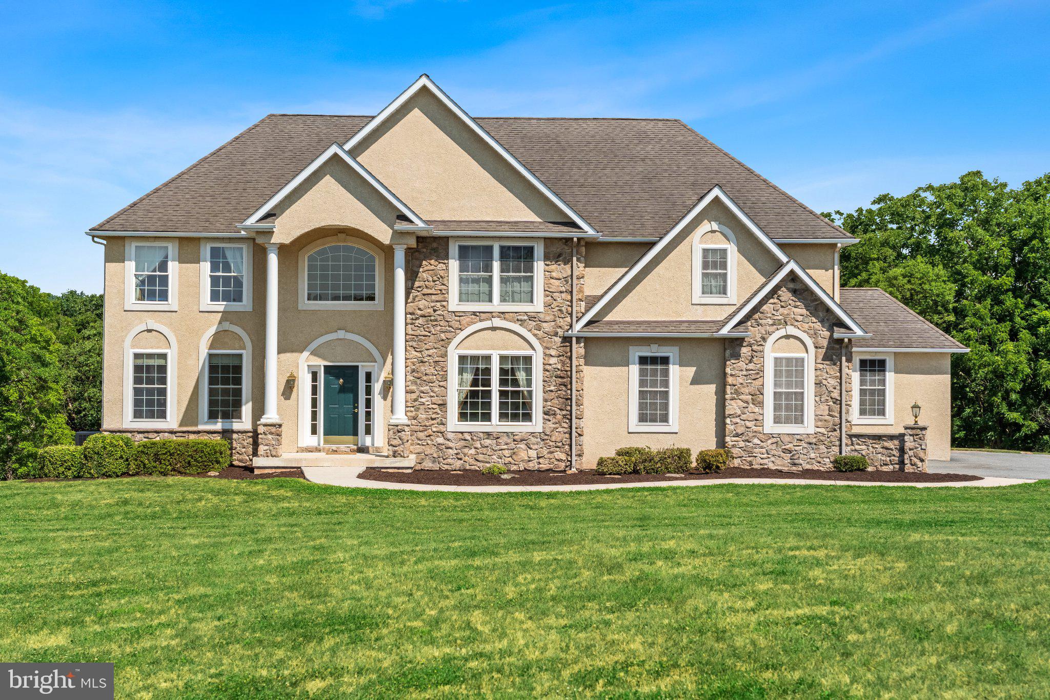 3940 WHITETAIL COURT