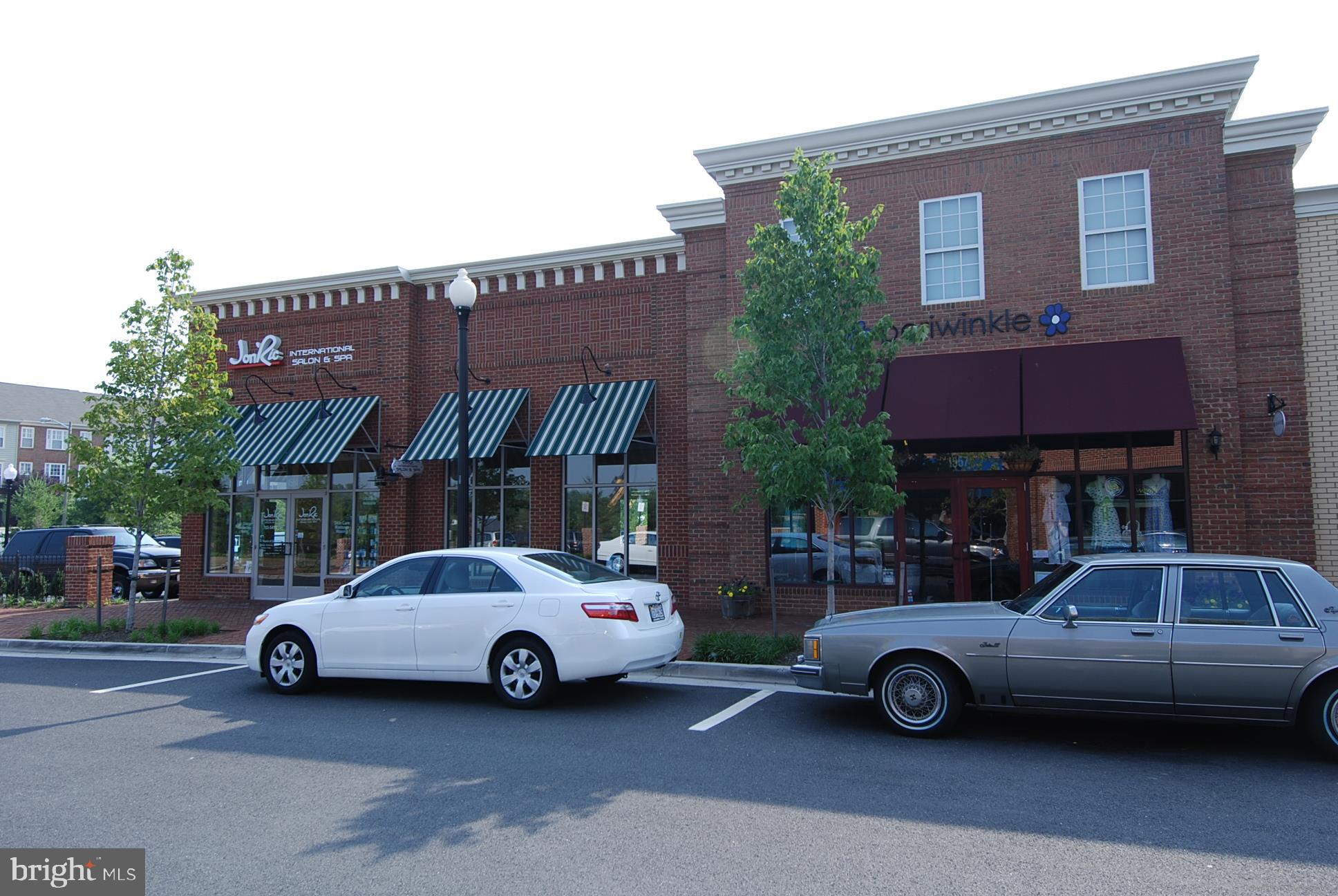 OLD TOWN GREENS - Residential Lease