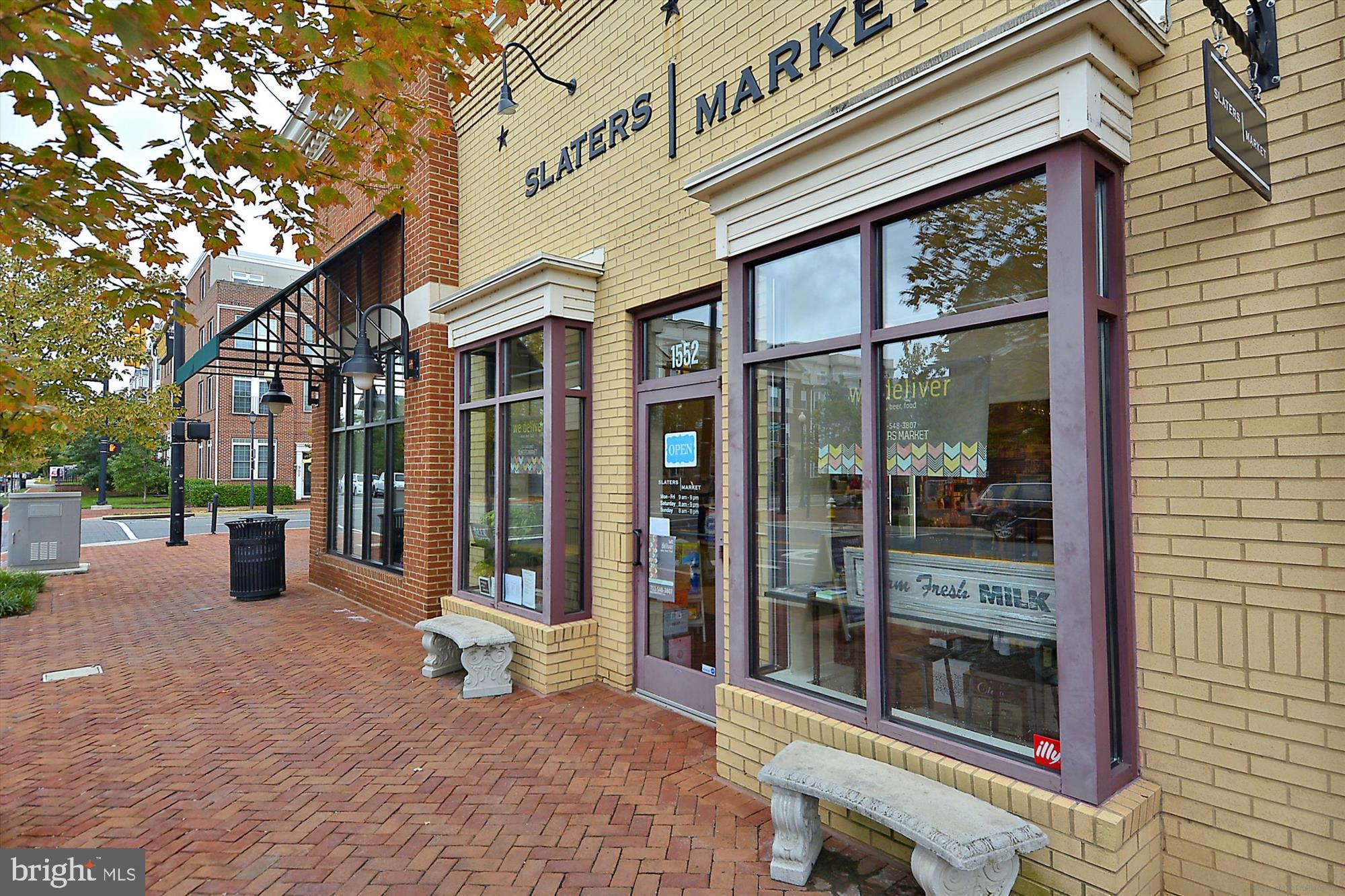 OLD TOWN GREENS - Residential Lease