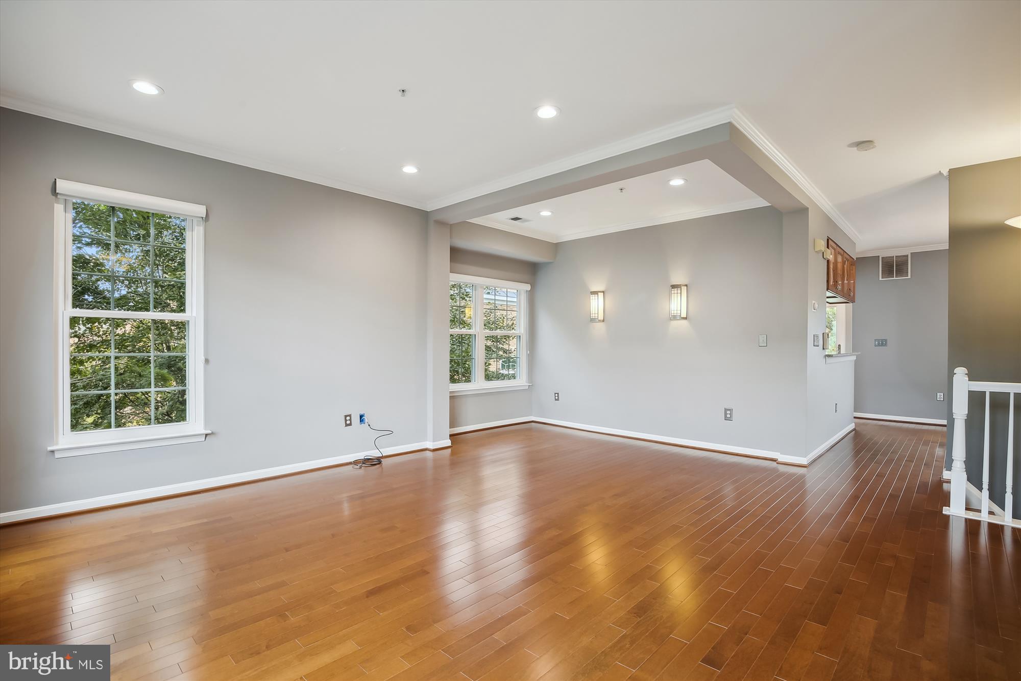 OLD TOWN GREENS - Residential Lease