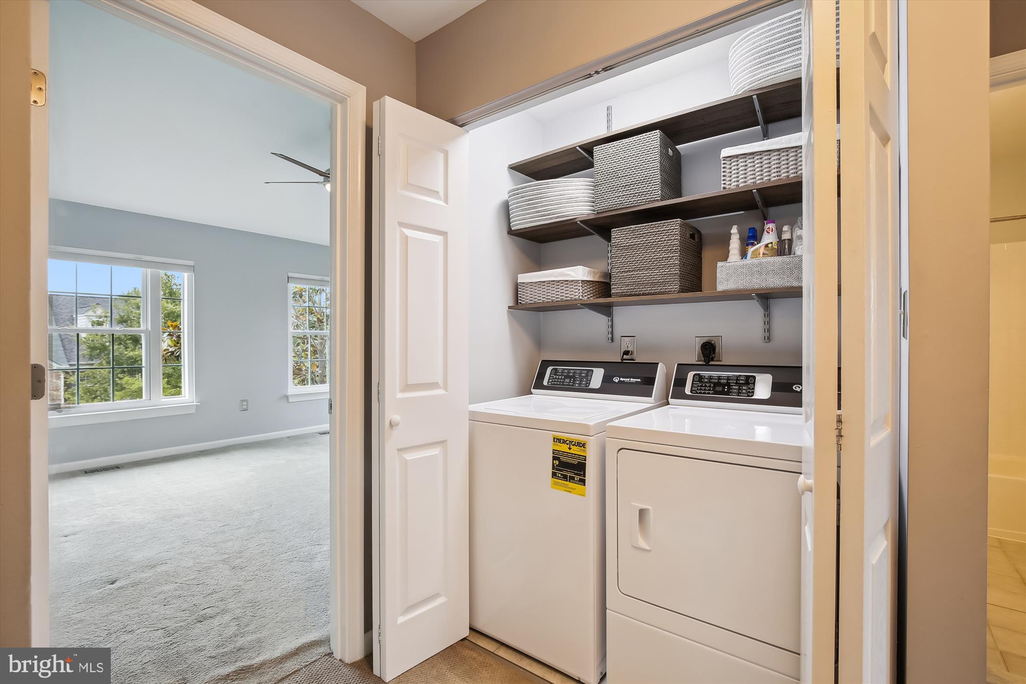 OLD TOWN GREENS - Residential Lease