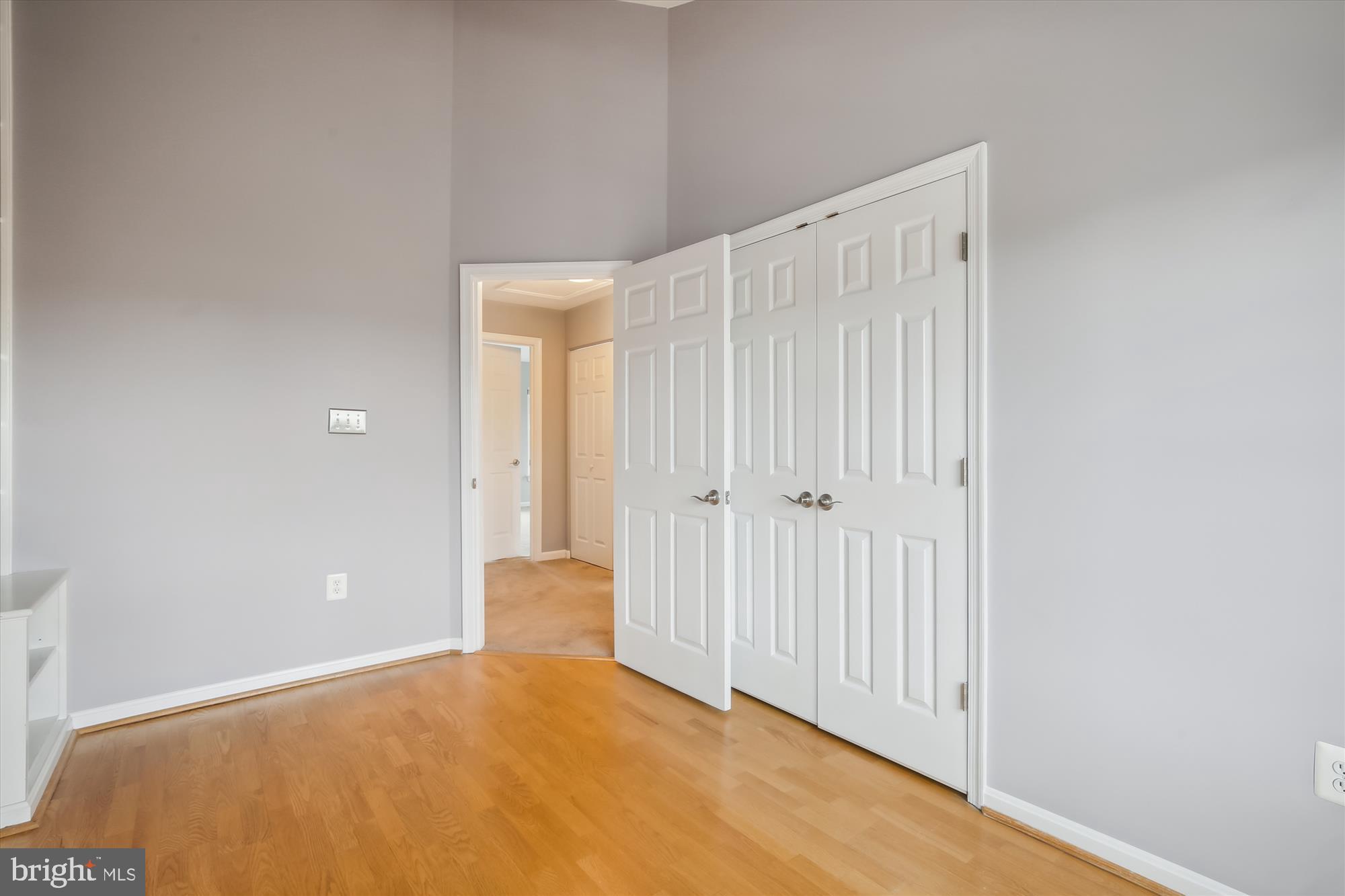 OLD TOWN GREENS - Residential Lease