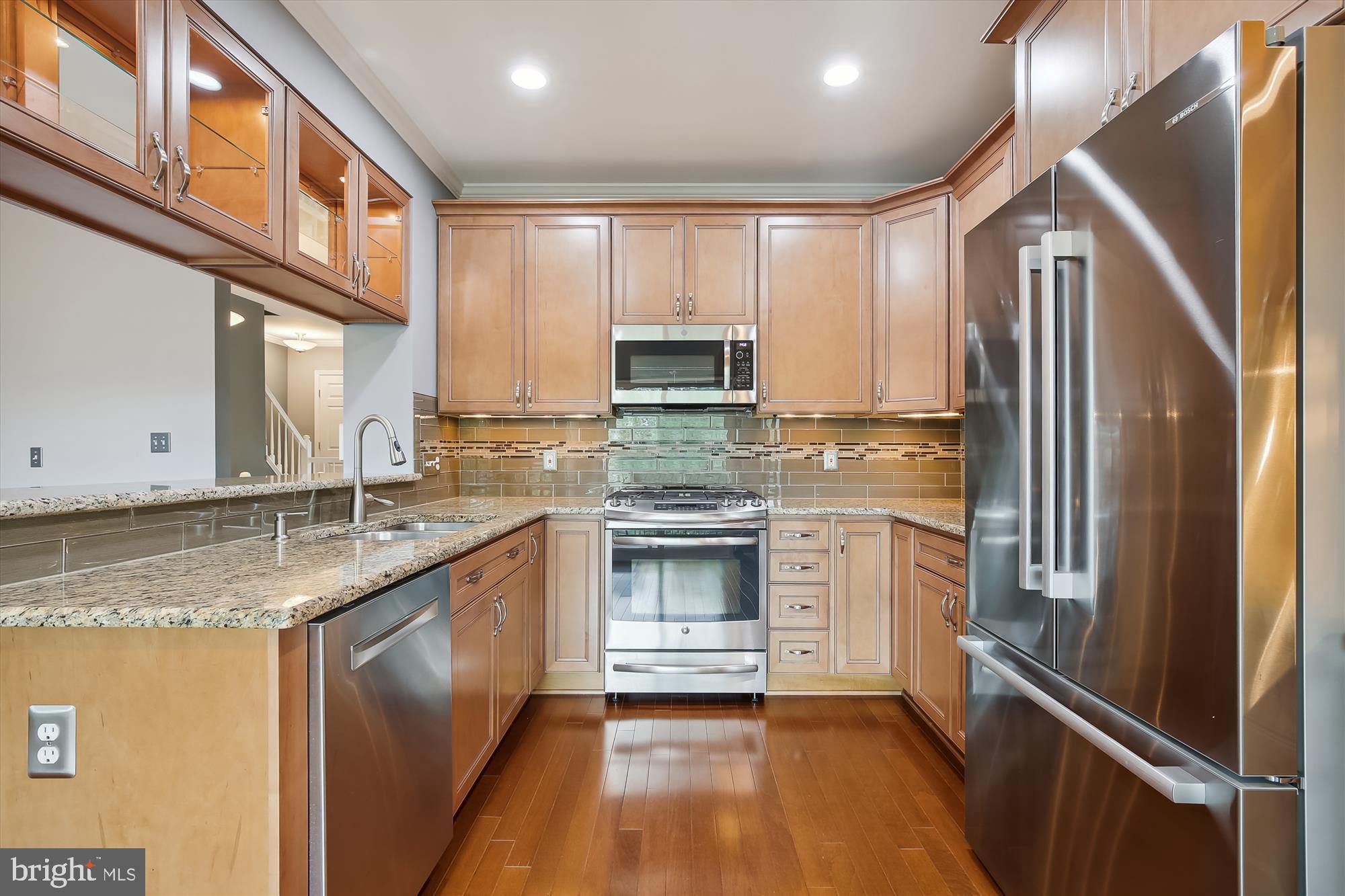 OLD TOWN GREENS - Residential Lease