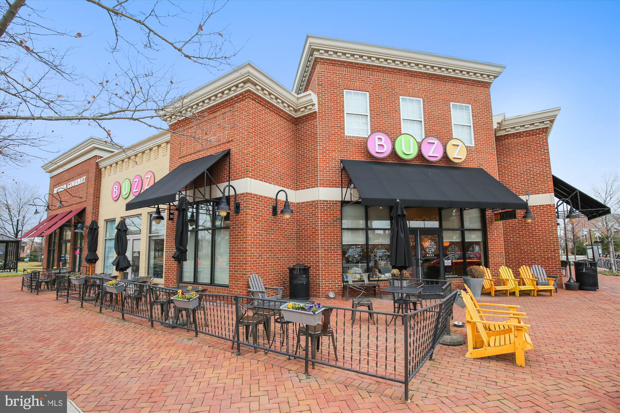 OLD TOWN GREENS - Residential Lease