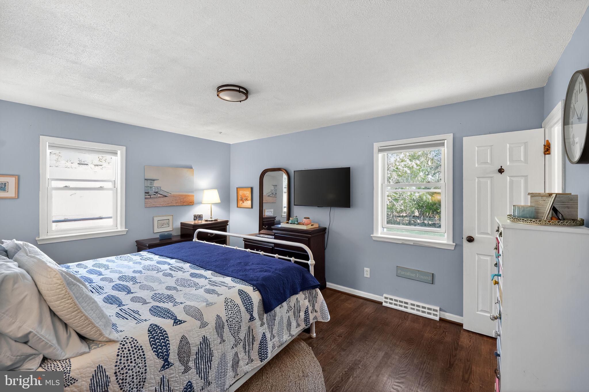 TOWN CREEK - Residential