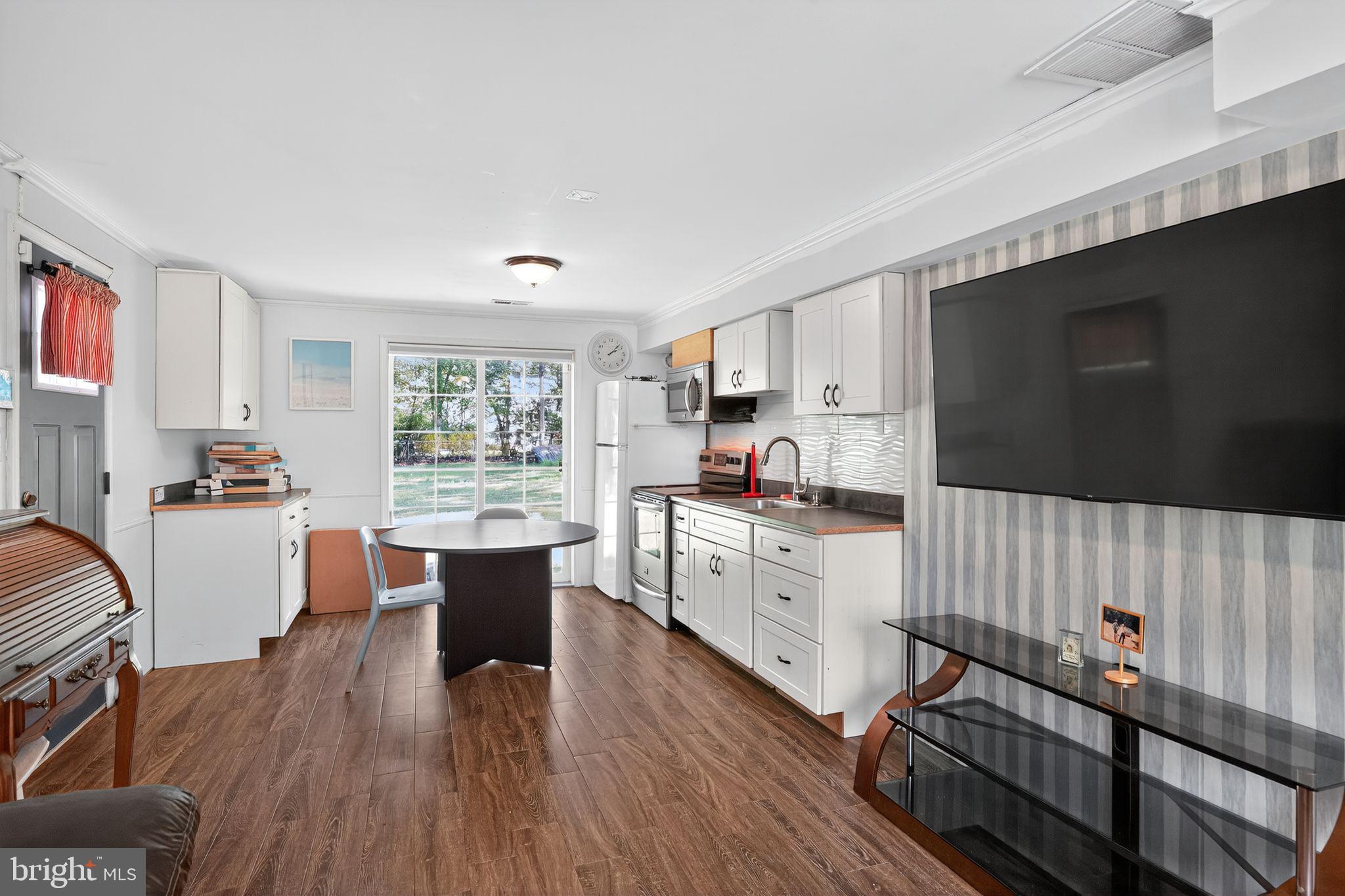 TOWN CREEK - Residential