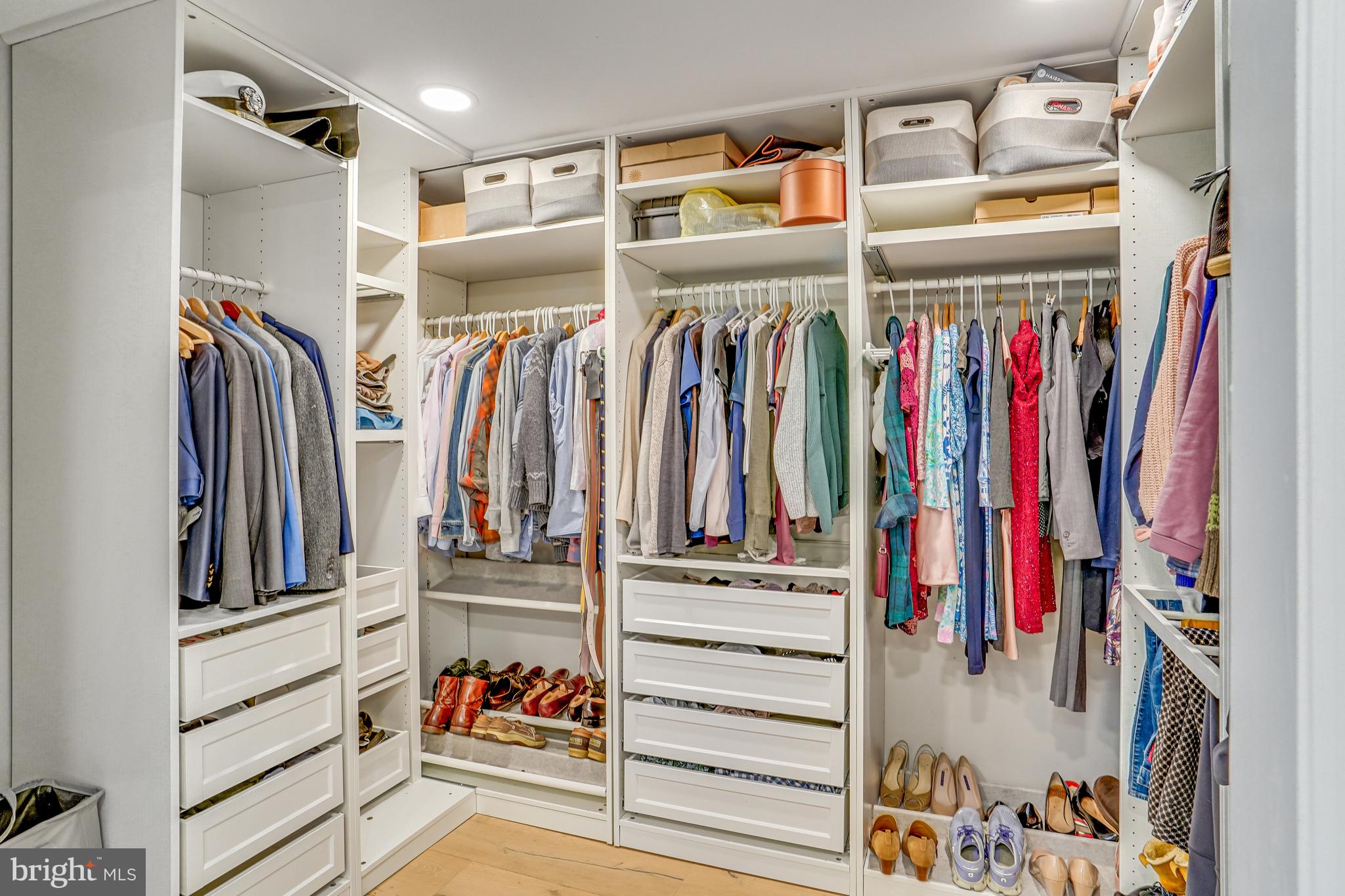 FOXVALE FARM - Residential