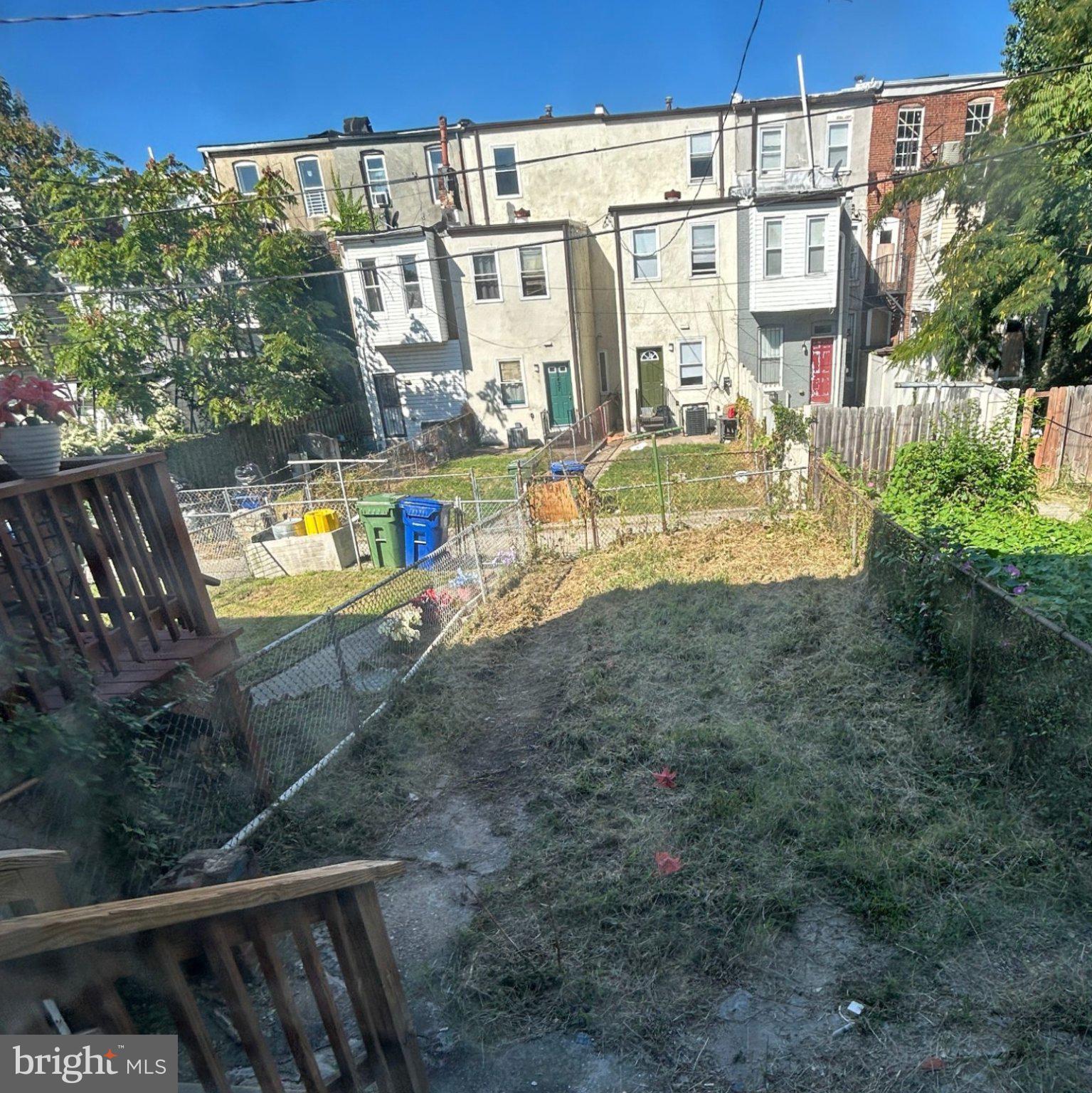 2444 BRENTWOOD AVENUE