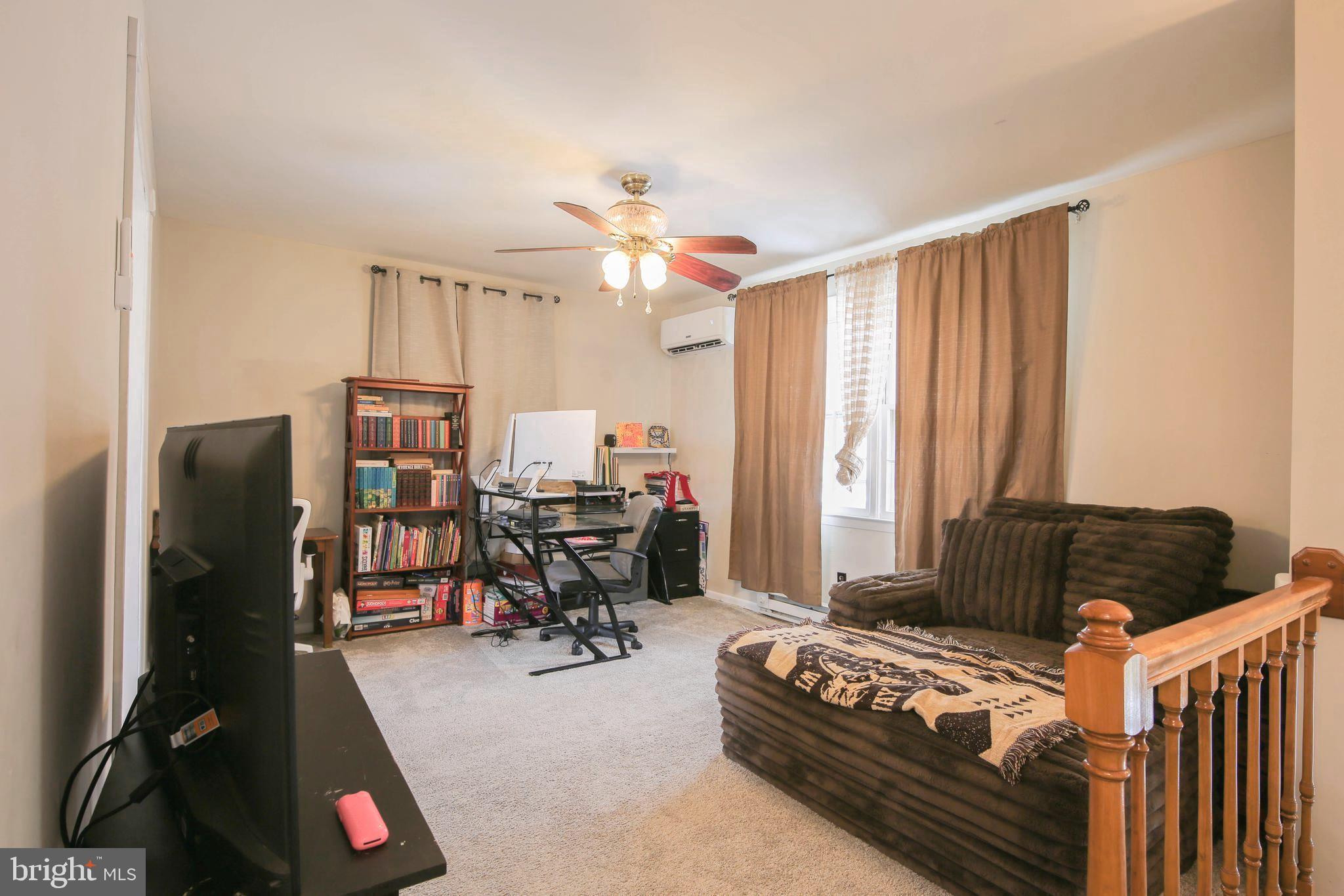 THOMAS ESTATES - Residential