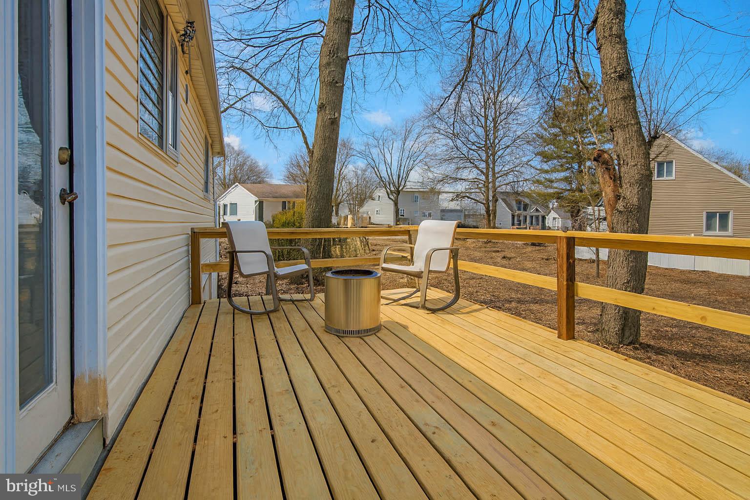 THOMAS ESTATES - Residential