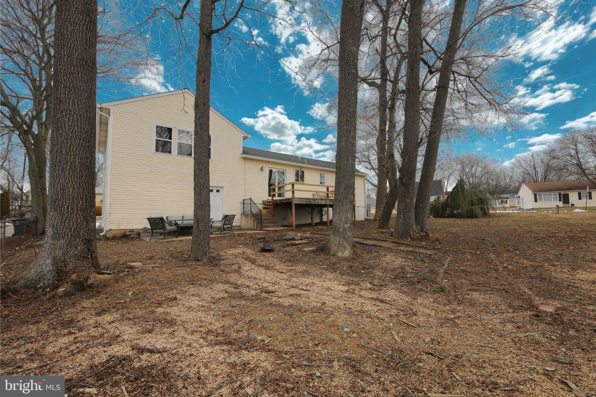 THOMAS ESTATES - Residential