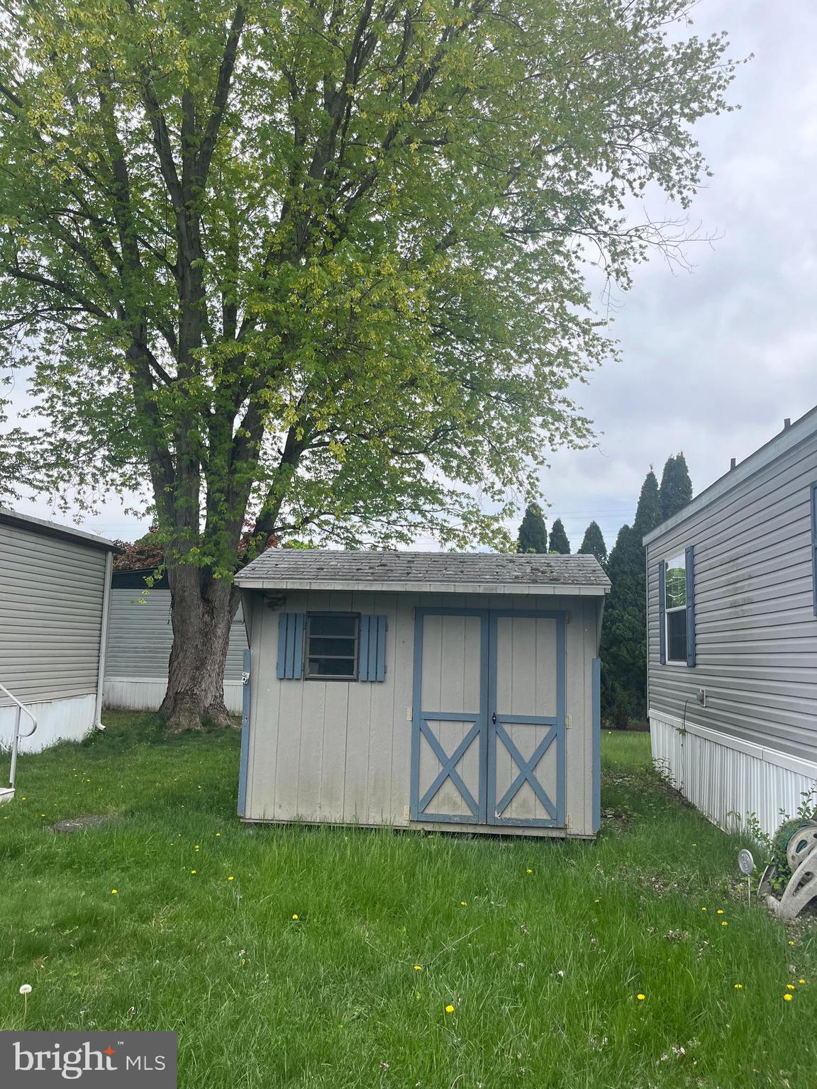 PENNWOOD CROSSING - Residential
