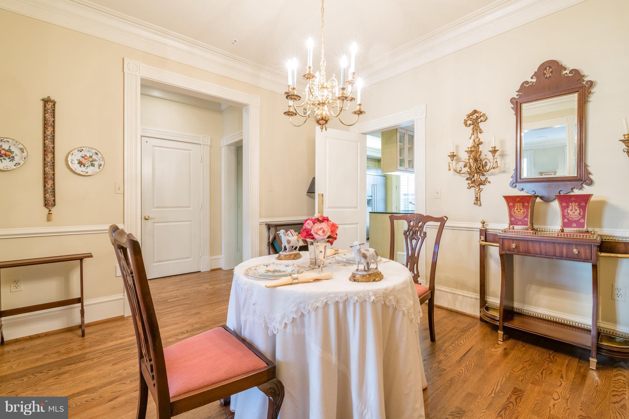 BACKYARD BOATS - Residential