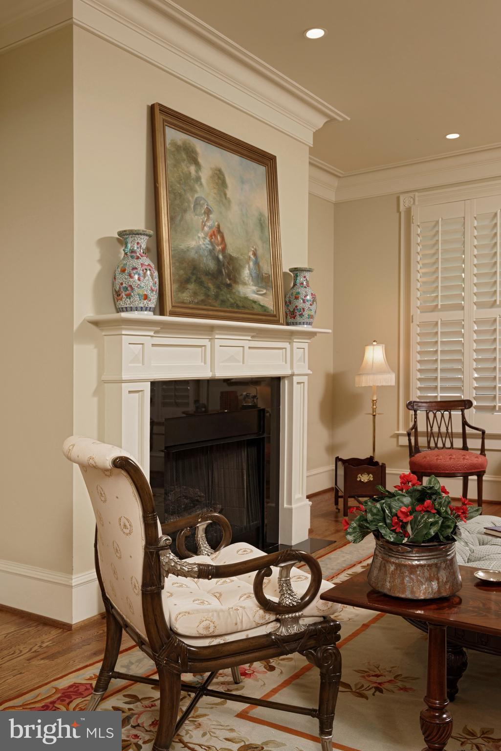 BACKYARD BOATS - Residential