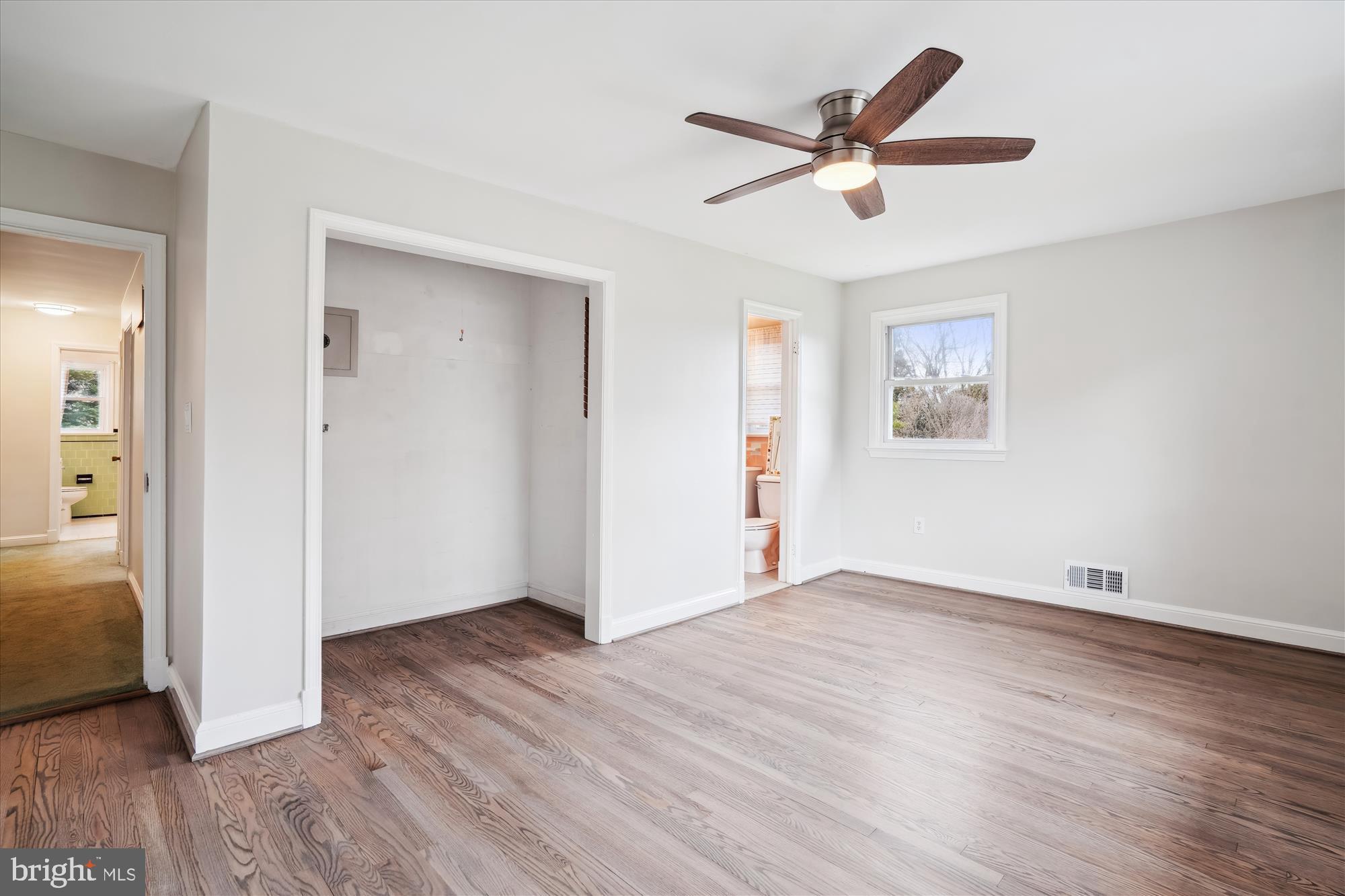 HILLSMERE ESTATES - Residential