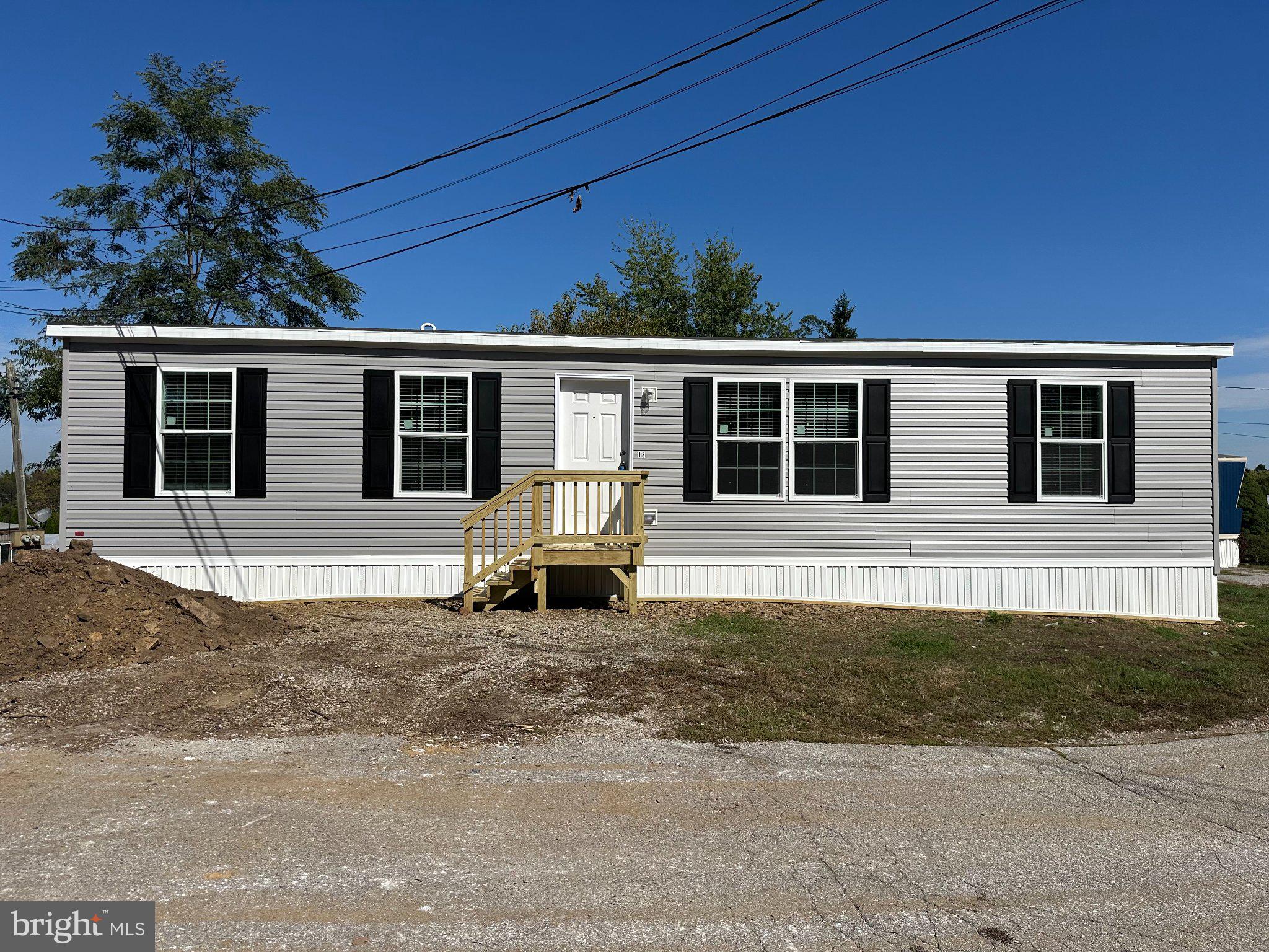 1365 RED HILL ROAD 18