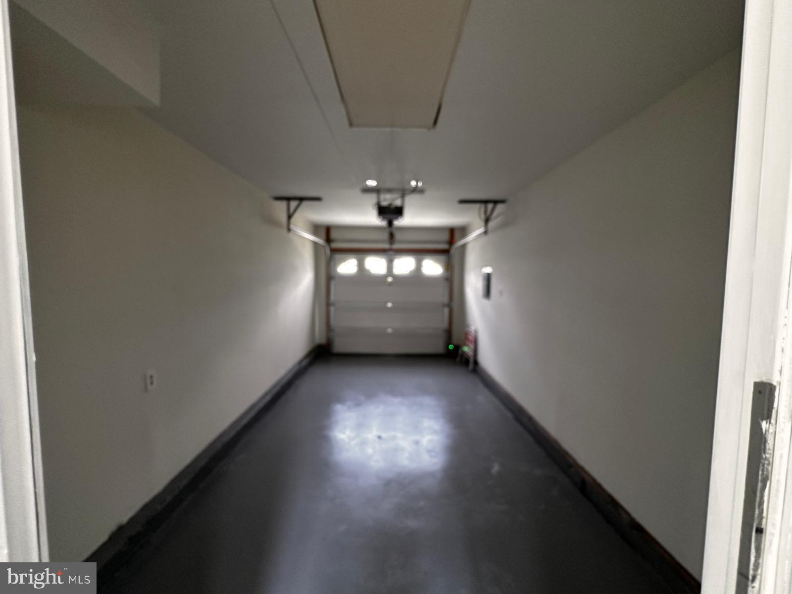 TANTALLON ON THE POTOMAC - Residential