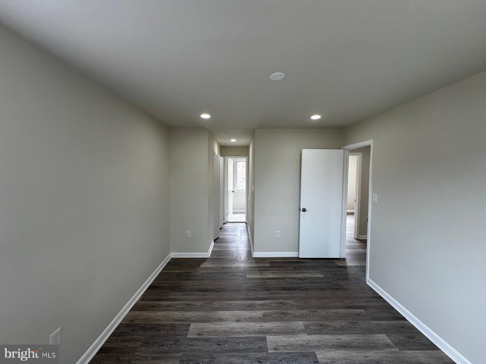 TANTALLON ON THE POTOMAC - Residential