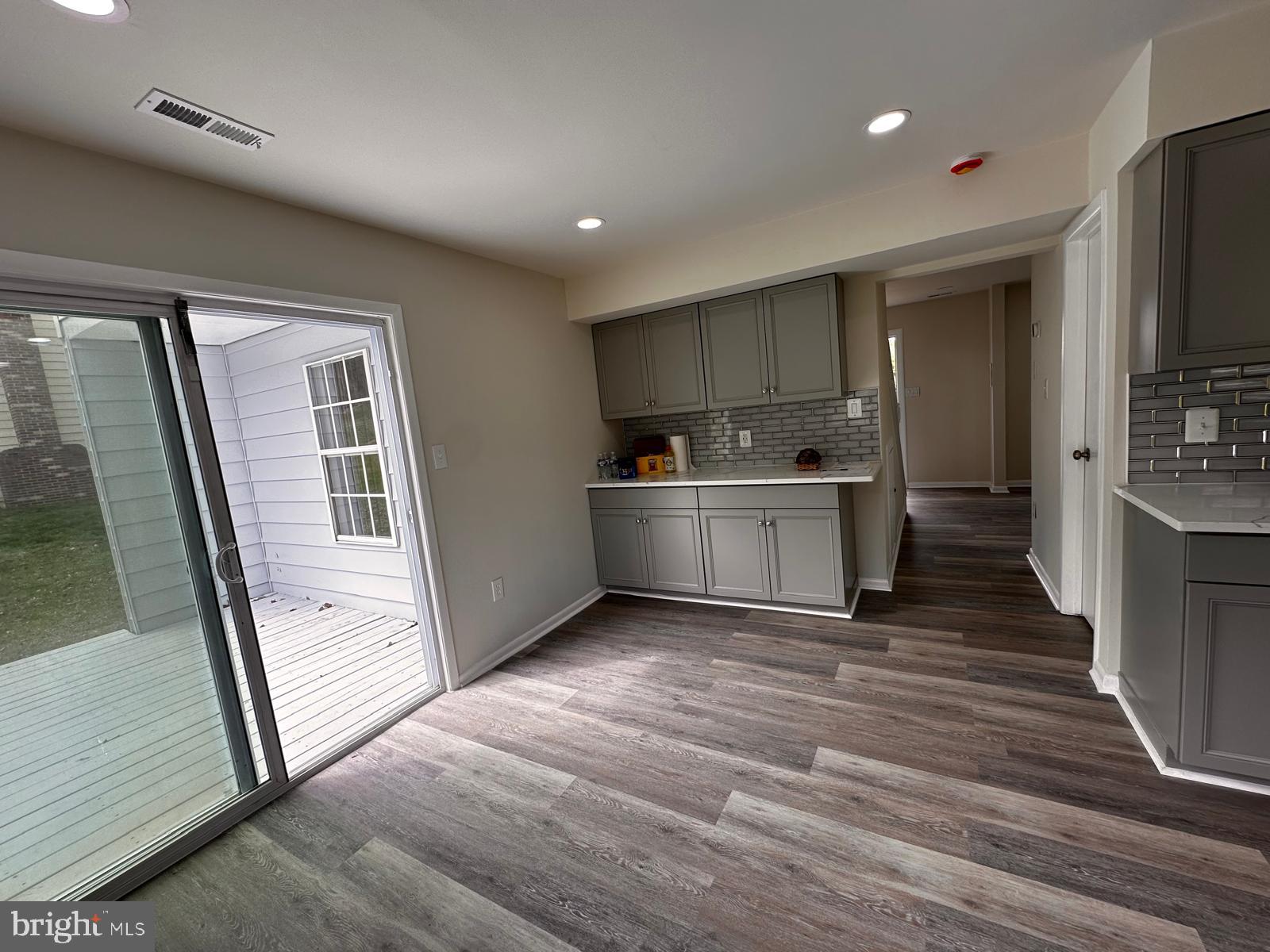 TANTALLON ON THE POTOMAC - Residential