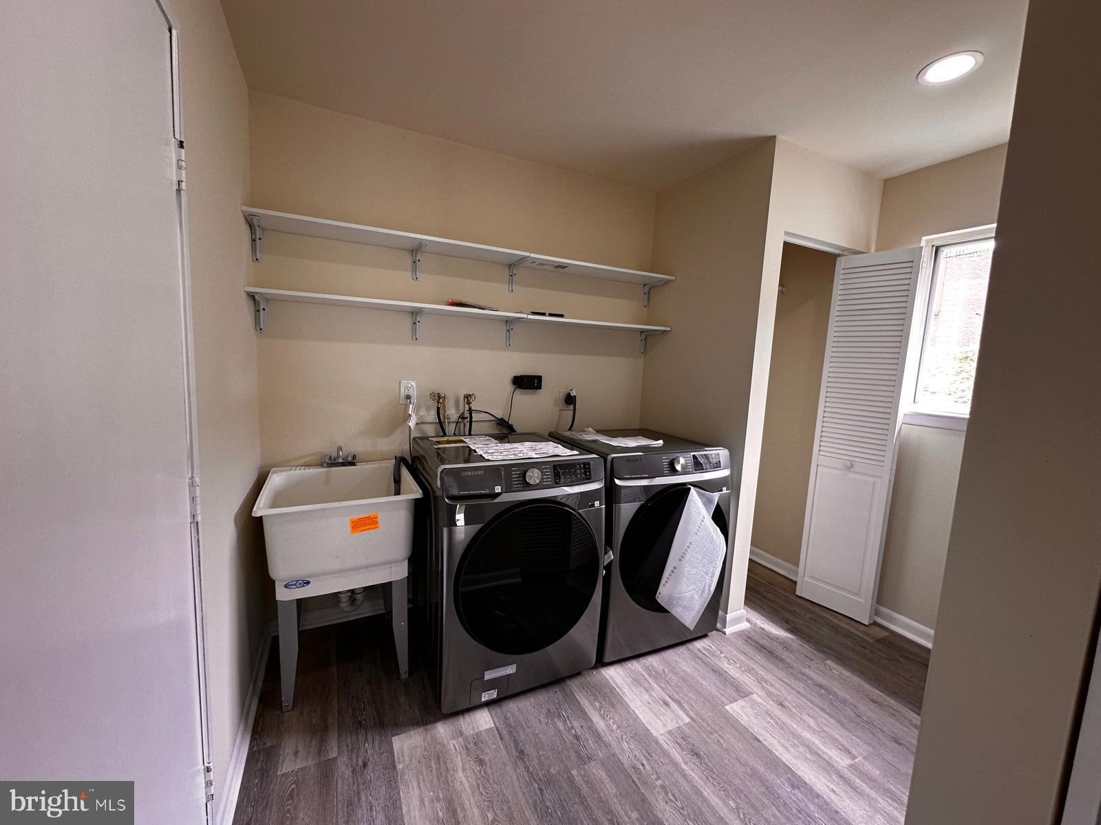 TANTALLON ON THE POTOMAC - Residential