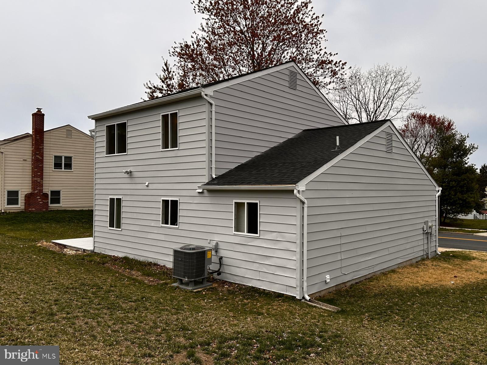 TANTALLON ON THE POTOMAC - Residential