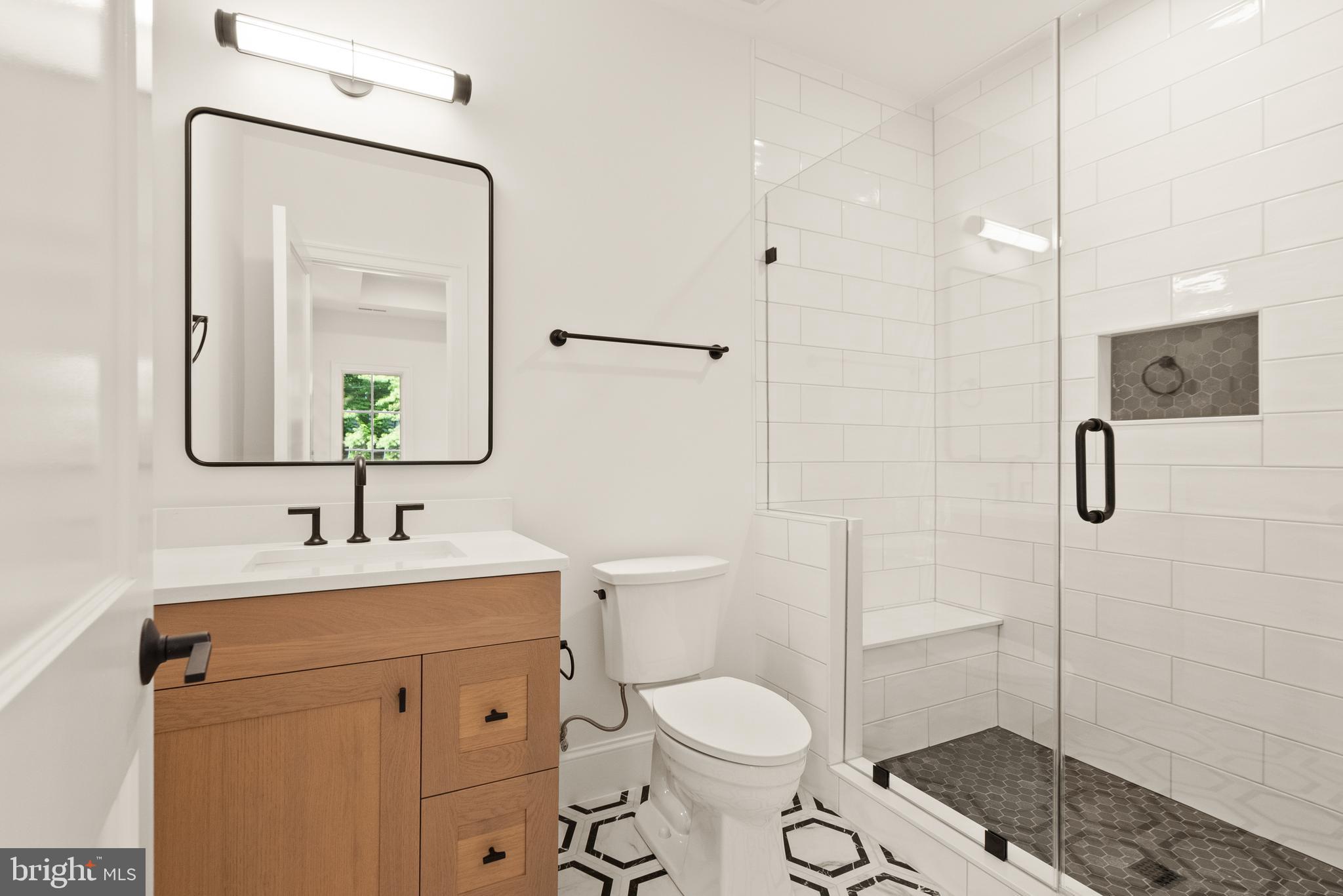 WOODSIDE ESTATES - Residential