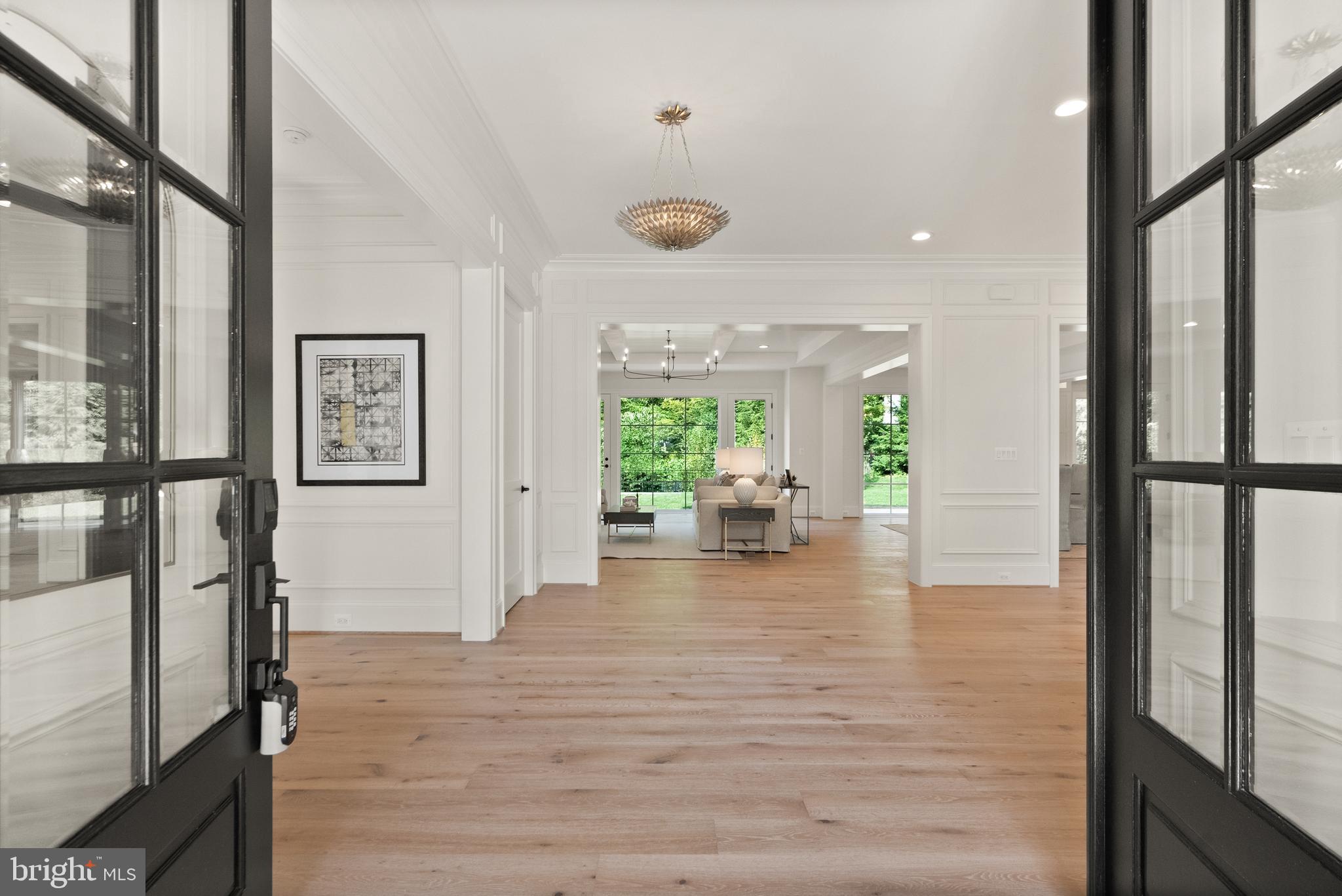 WOODSIDE ESTATES - Residential