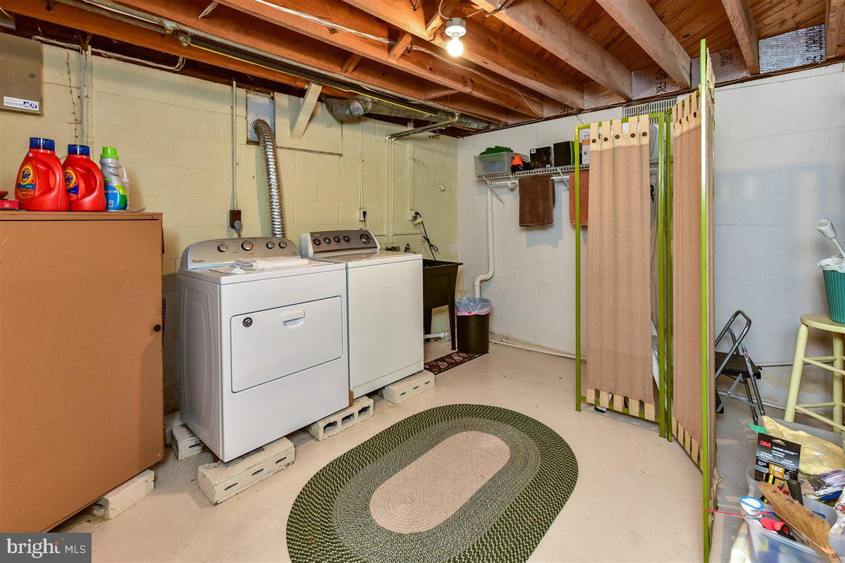 ALLENWOOD - Residential