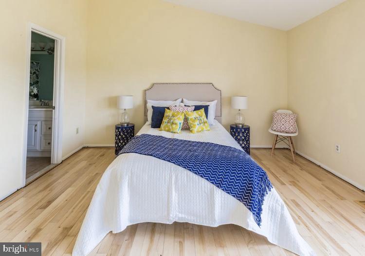 THOMPSON CREEK CONDOS - Residential Lease