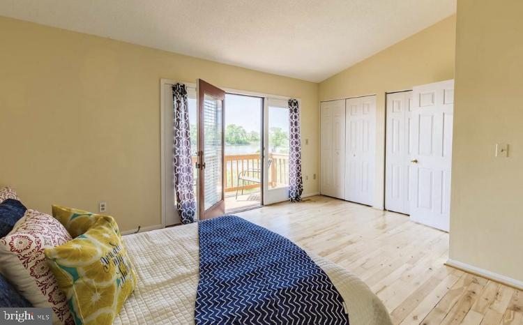 THOMPSON CREEK CONDOS - Residential Lease