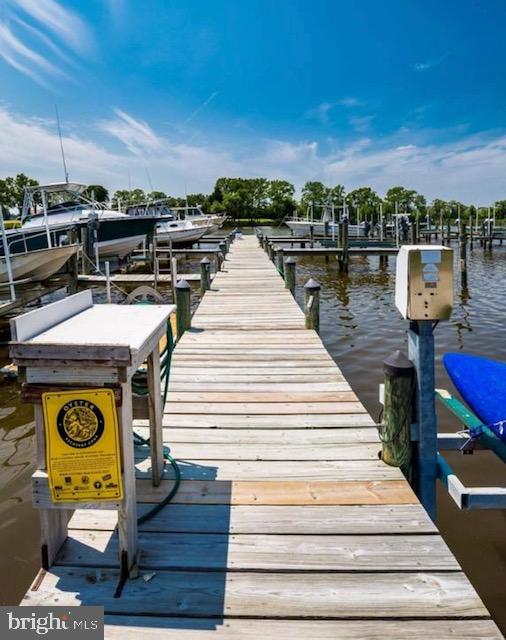 THOMPSON CREEK CONDOS - Residential Lease