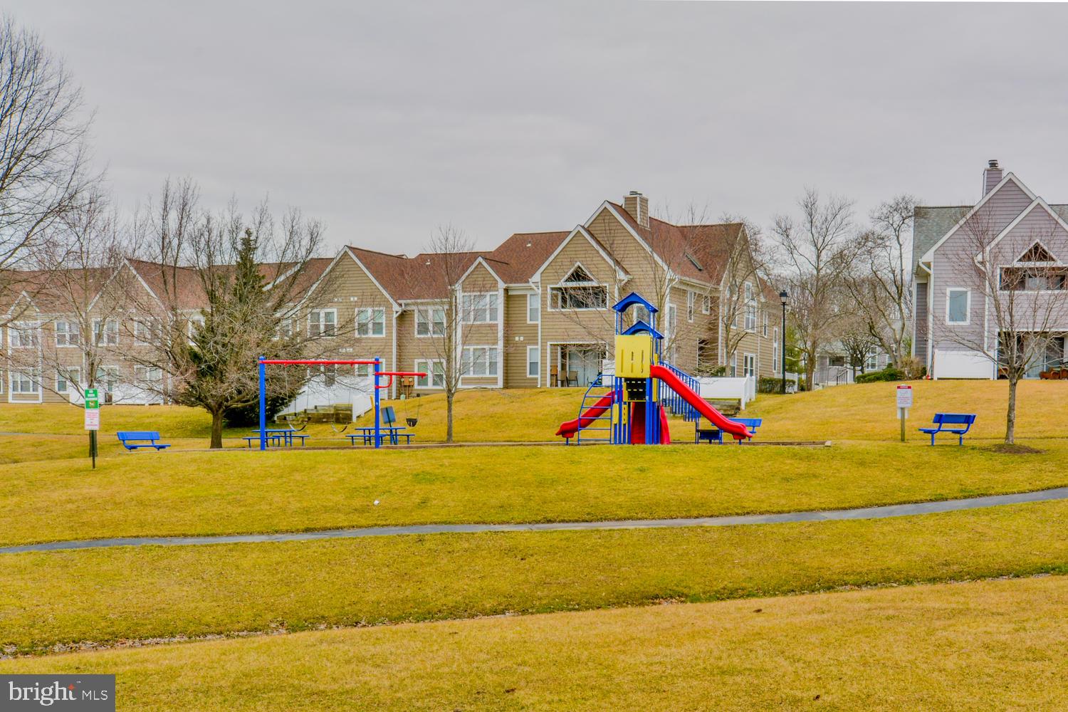 WOODLAND VILLAGE - Residential Lease