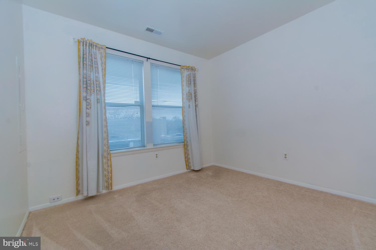 WOODLAND VILLAGE - Residential Lease