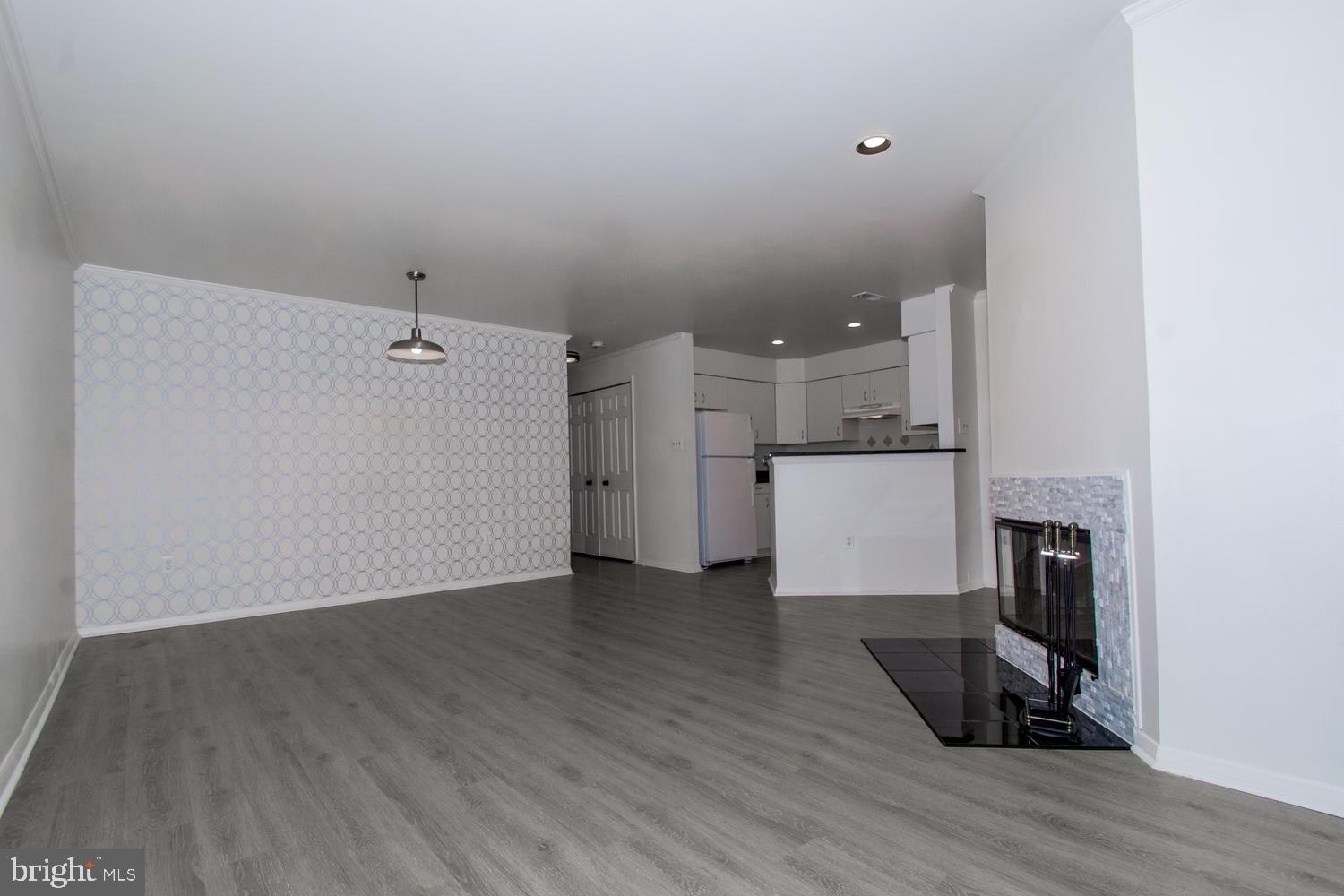 WOODLAND VILLAGE - Residential Lease