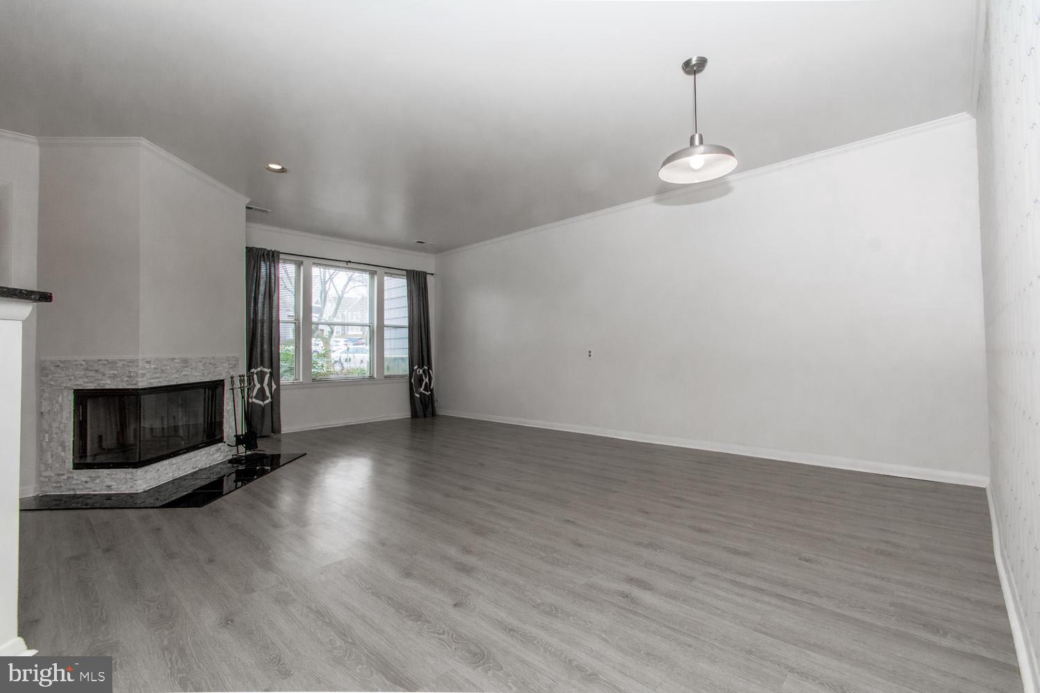 WOODLAND VILLAGE - Residential Lease