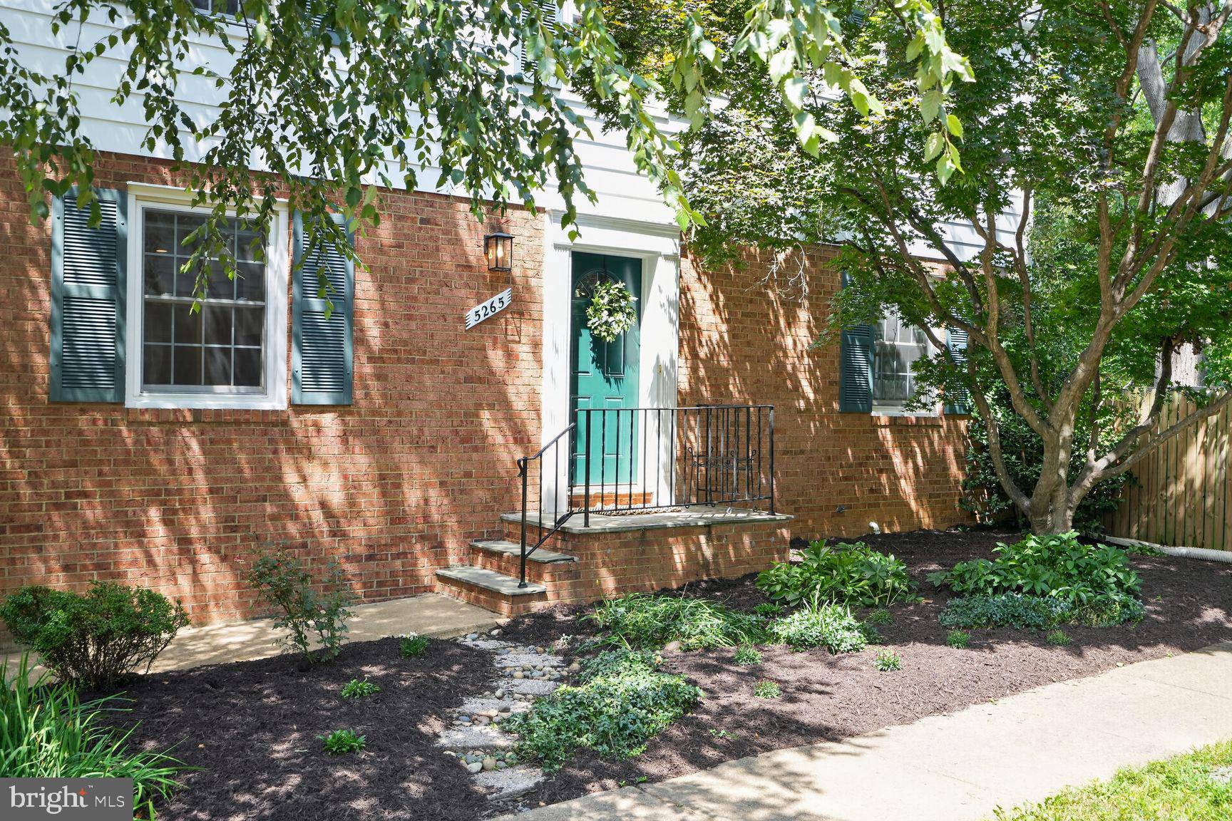 5265 LEESTONE COURT