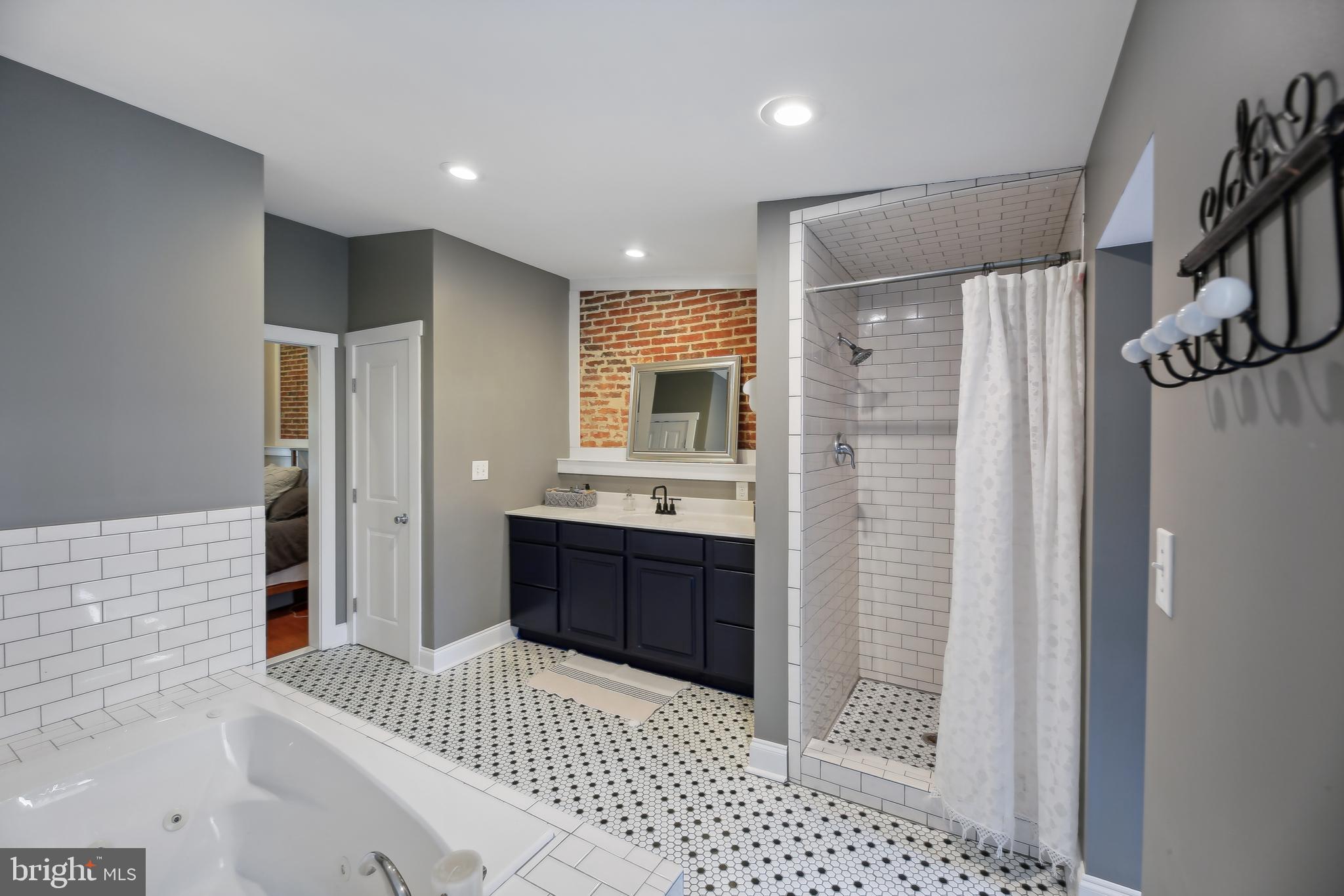 FELLS POINT HISTORIC DISTRICT - Residential