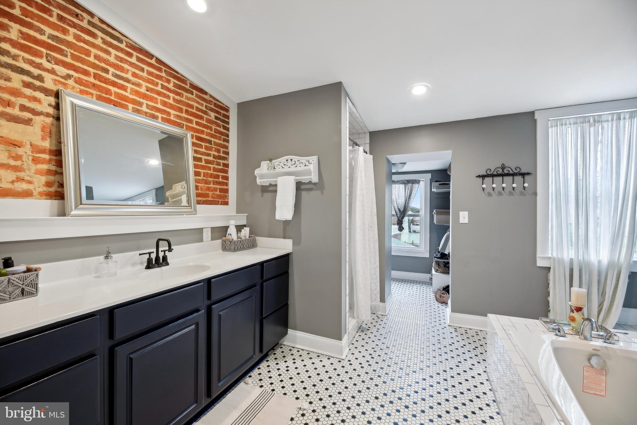 FELLS POINT HISTORIC DISTRICT - Residential