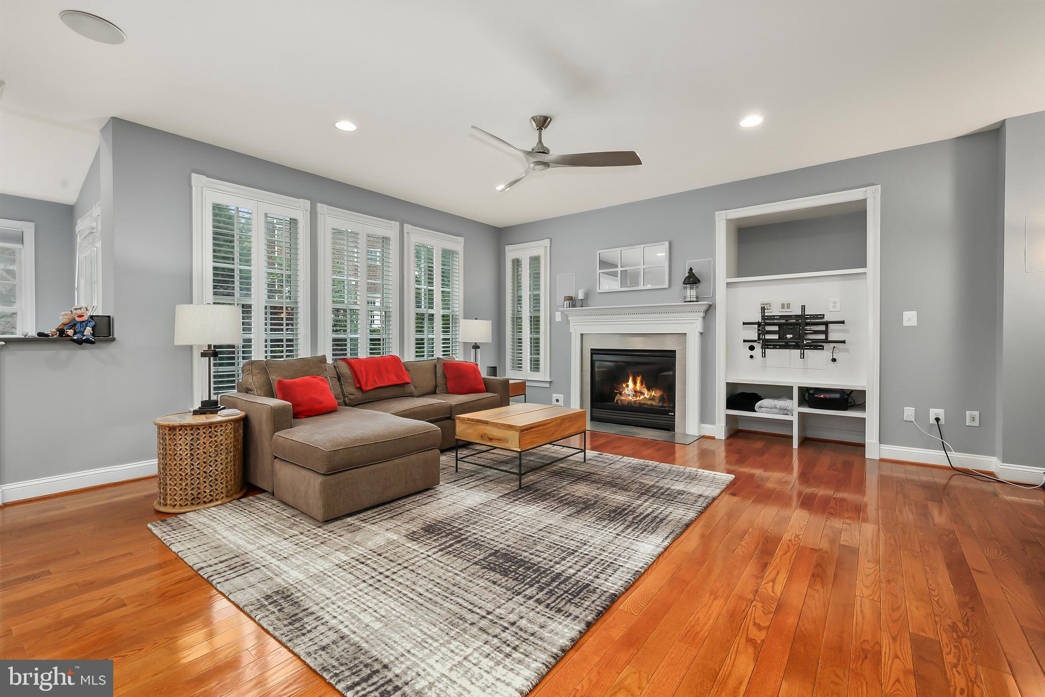 PICKETT'S RESERVE - Residential