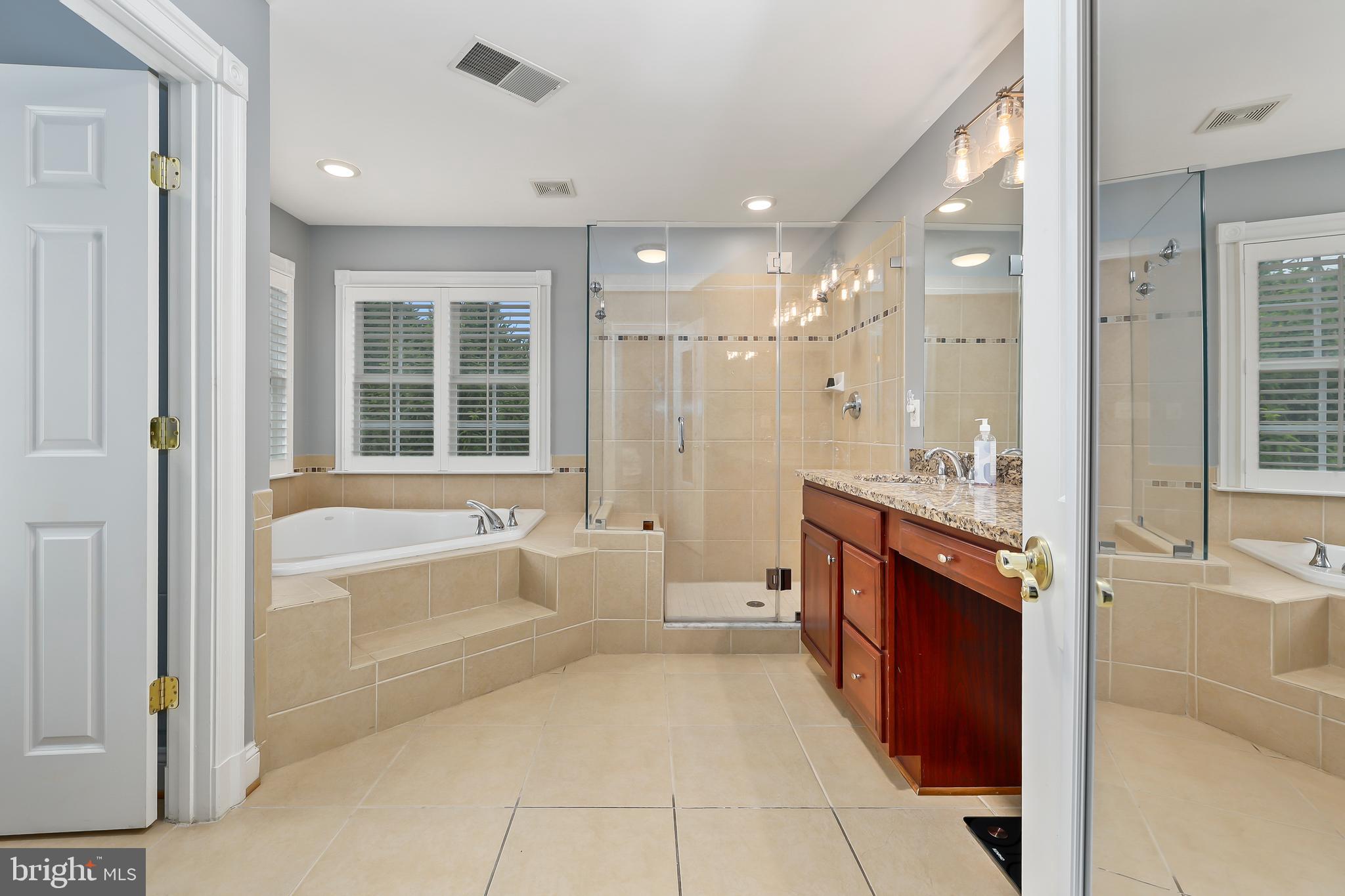 PICKETT'S RESERVE - Residential