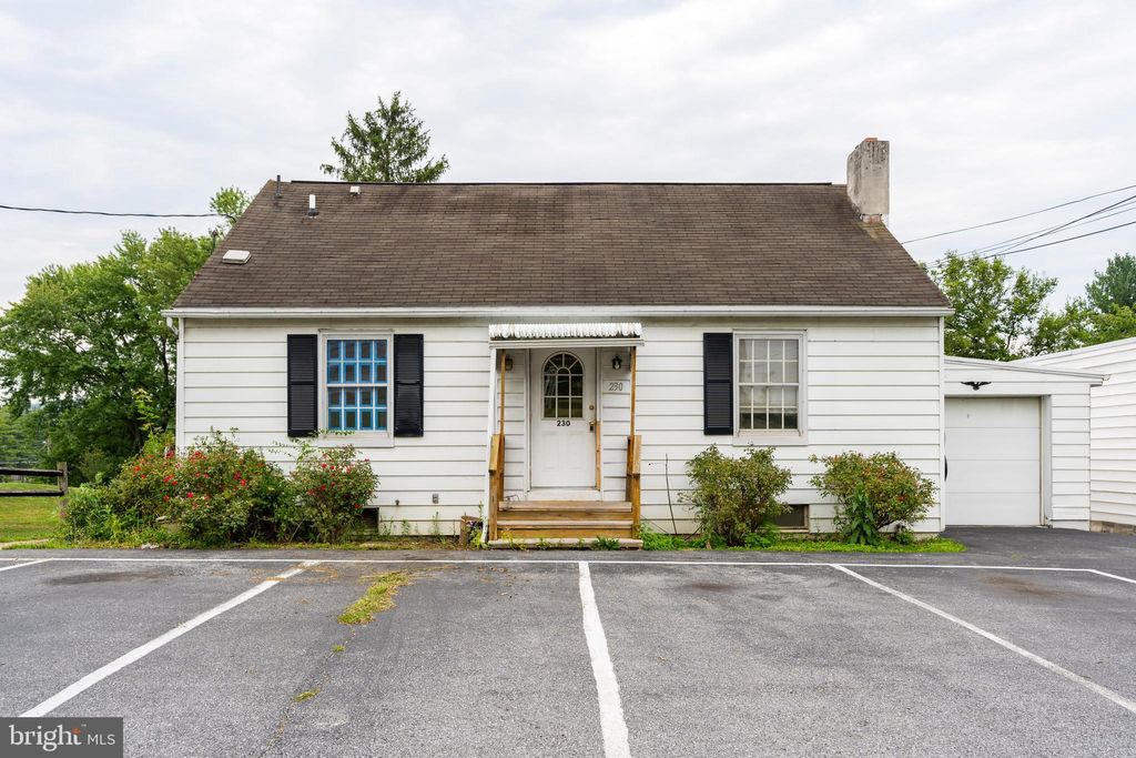 Photo of 230 S Reading Road, Ephrata, PA 17522 (MLS # PALA2042228)
