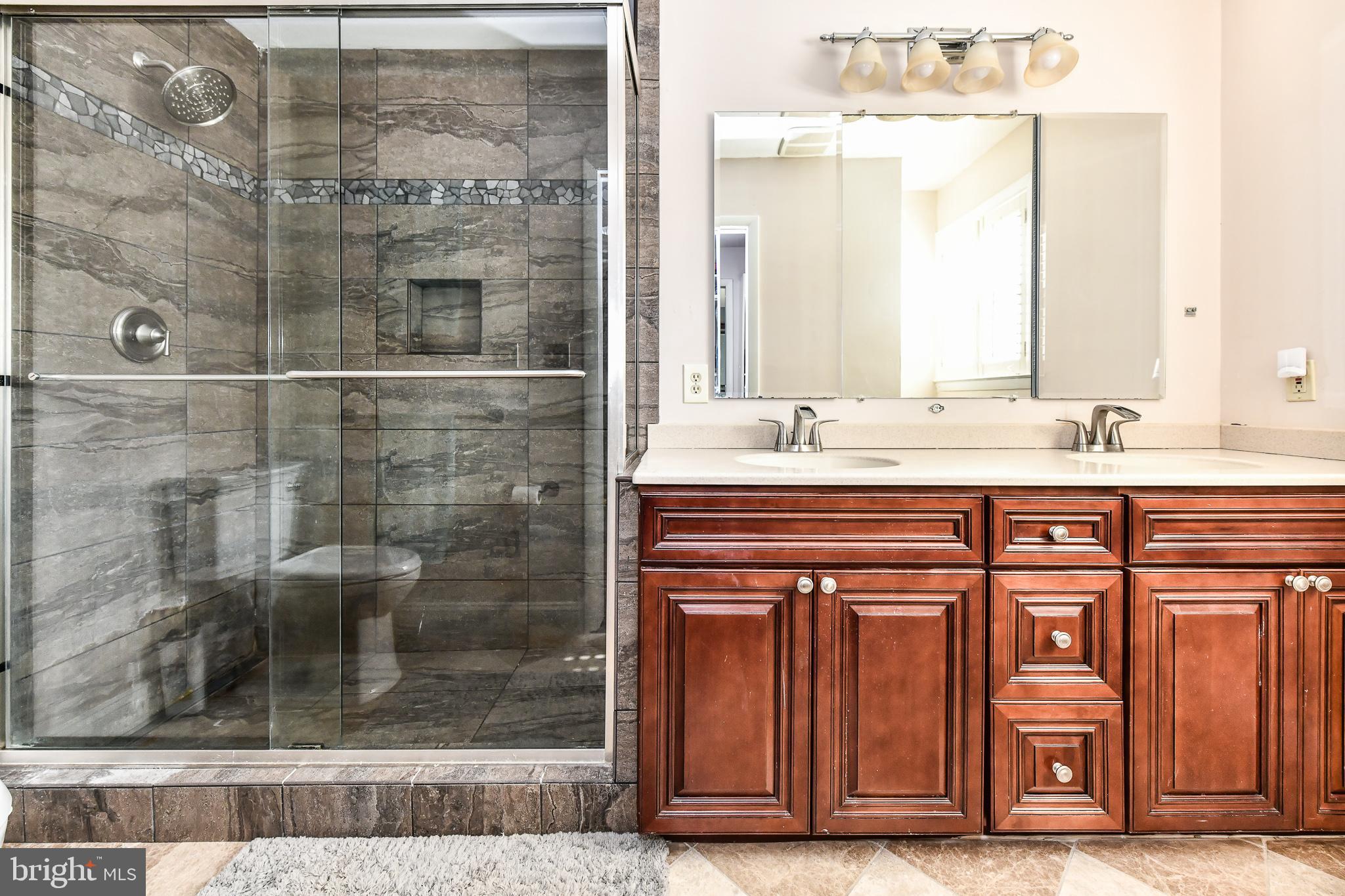 SEMINARY HILL ESTATES - Residential Lease