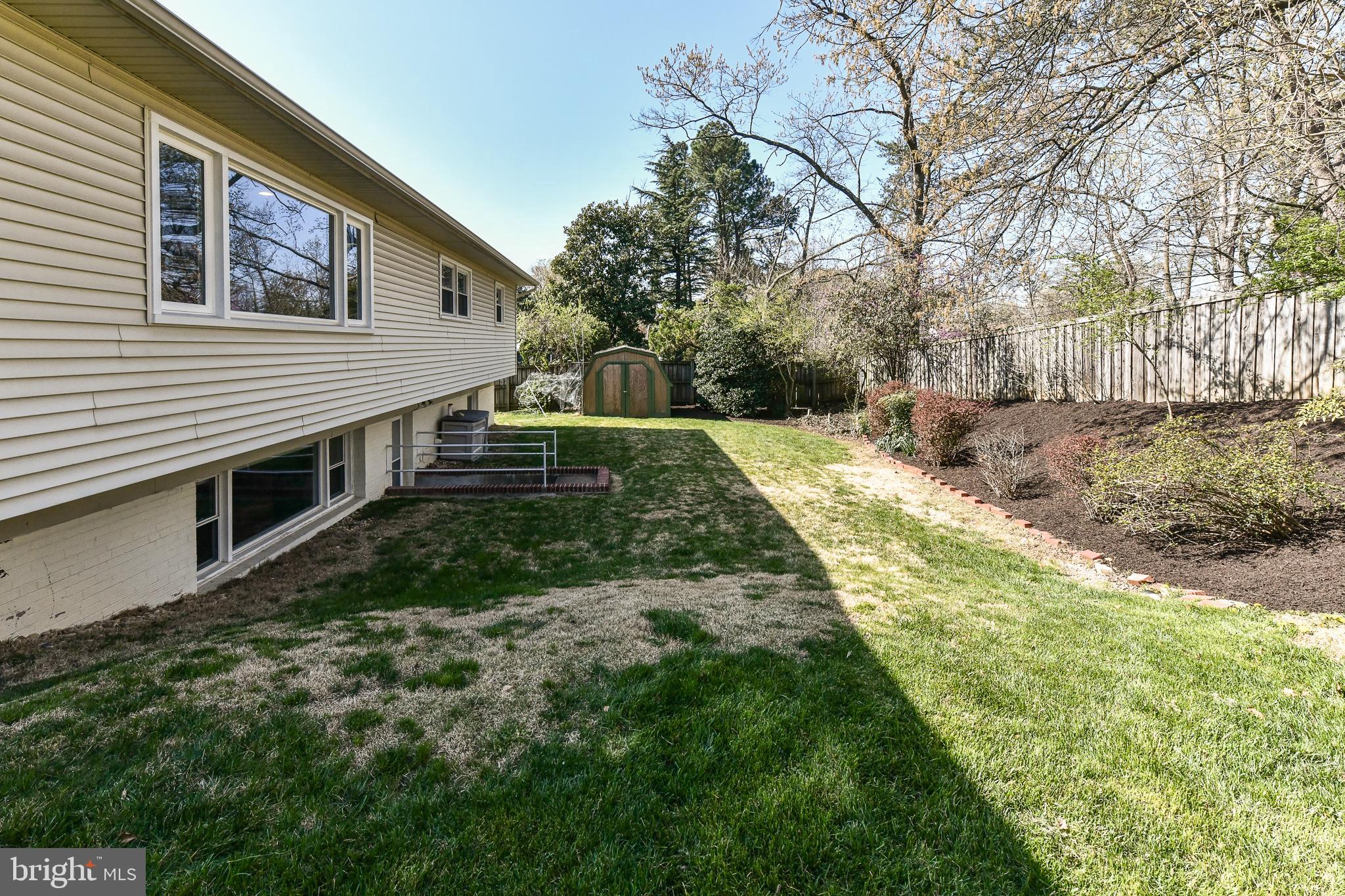 SEMINARY HILL ESTATES - Residential Lease