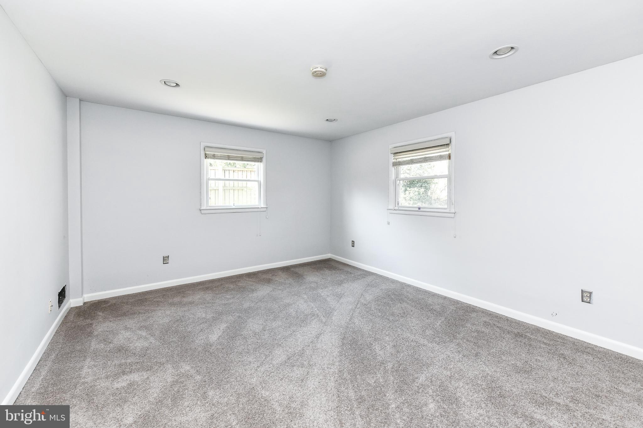 SEMINARY HILL ESTATES - Residential Lease